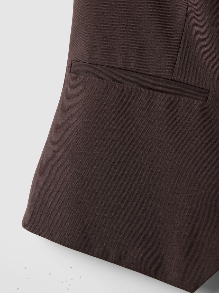 Gilet classico marrone regular fit con bottoni_1