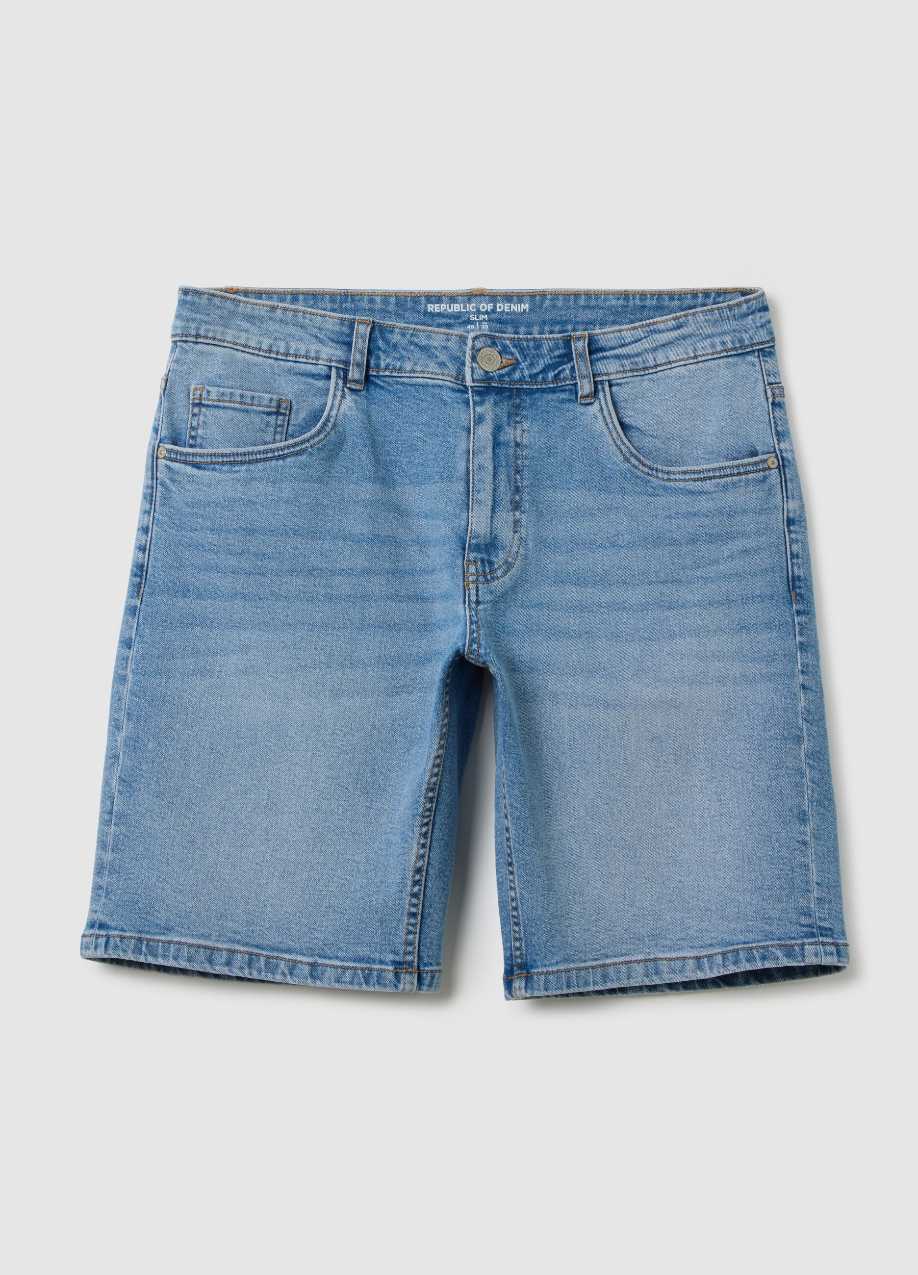Bermuda da uomo in denim azzurro slim fit