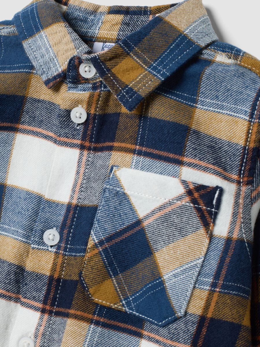 White and blue checked pure cotton shirt, regular fit_2