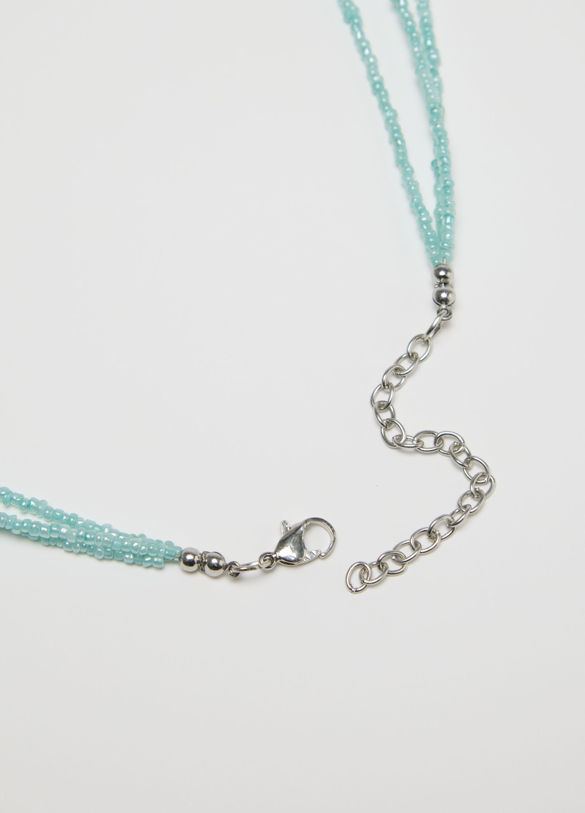 Collana multifili con perline azzurre