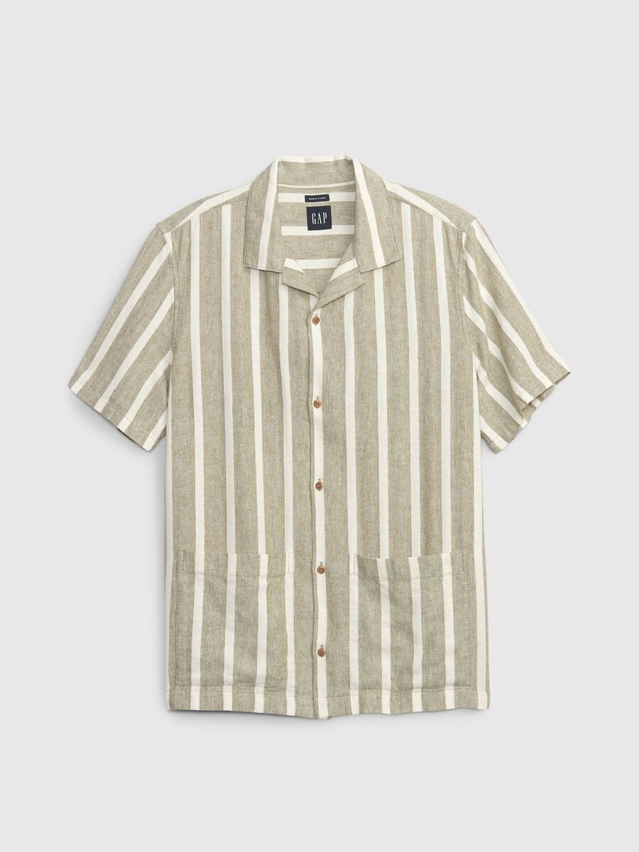 Short-sleeved shirt with pockets_3
