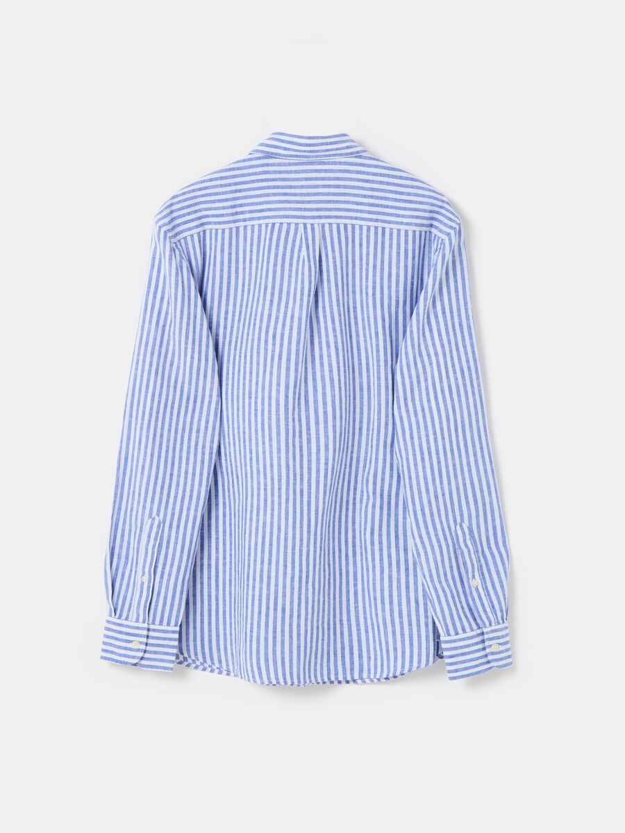 Regular-fit striped shirt with button-down collar_4