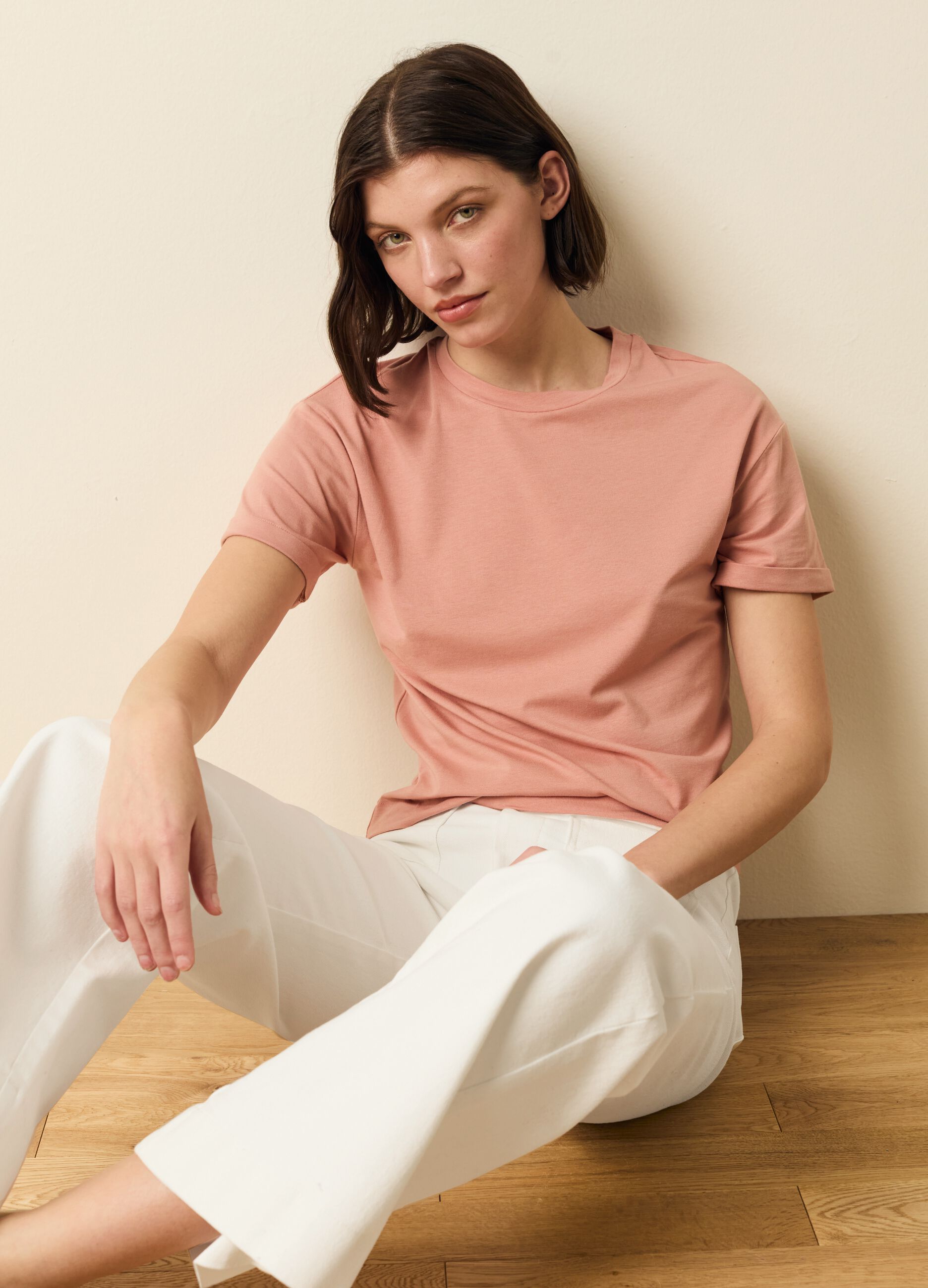 T-shirt in cotone e modal stretch