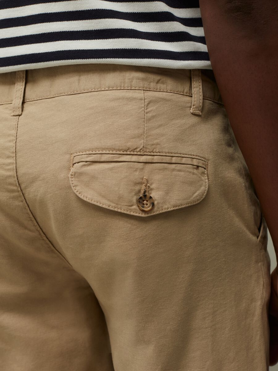 Bermuda chinos in linen and cotton_2