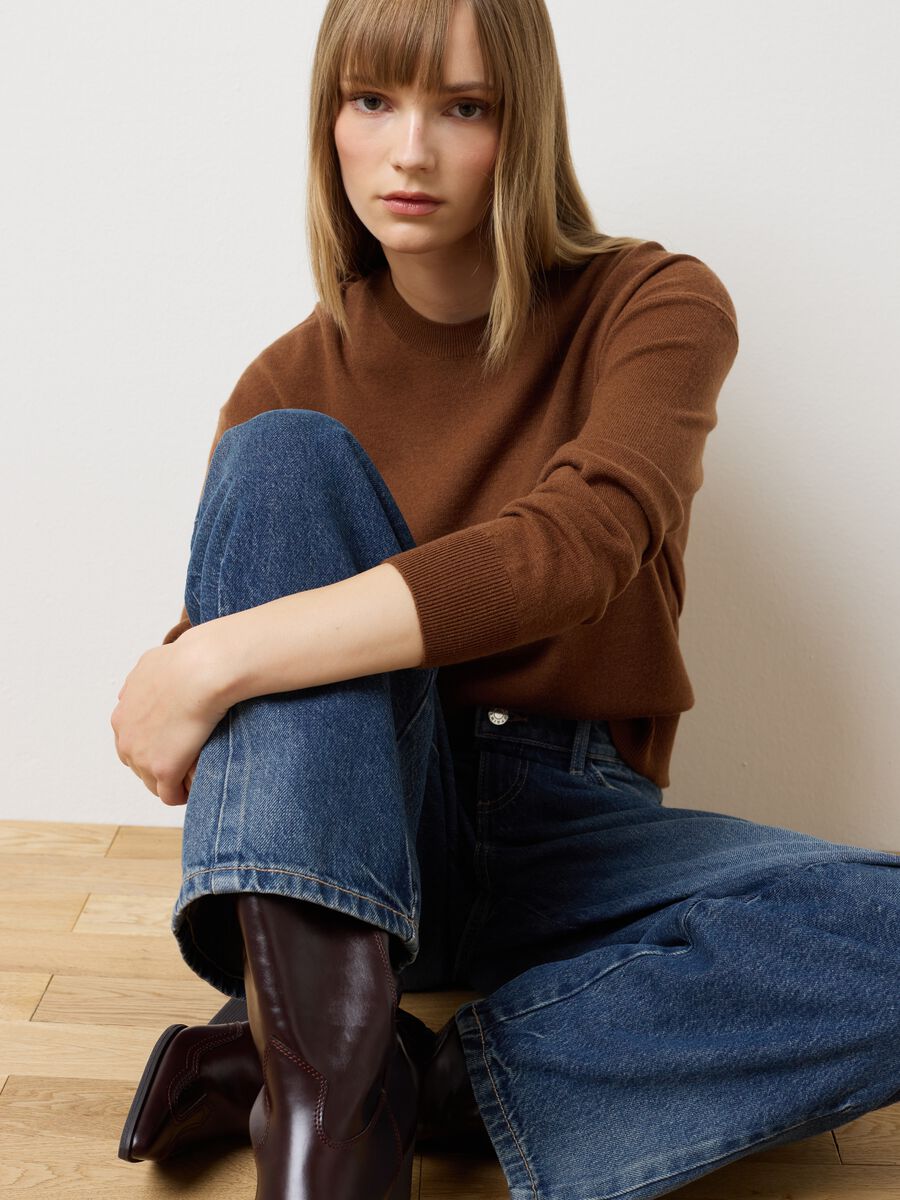 Maglione in pura lana marrone regular fit_1