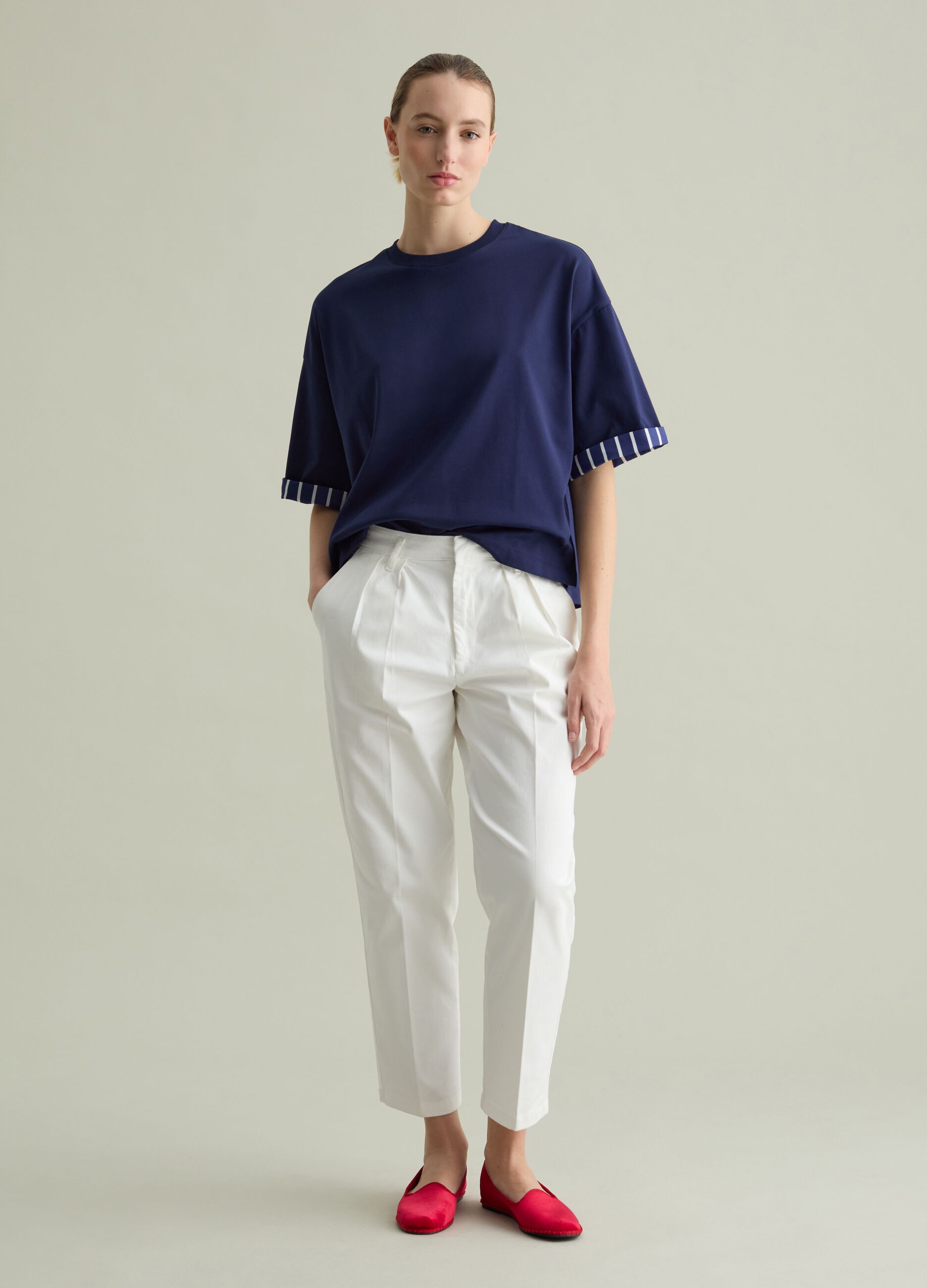 Oversized T-shirt with contrasting detail