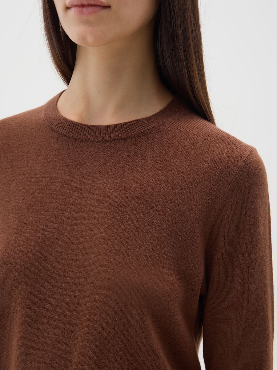 Maglia a girocollo marrone regular fit_3