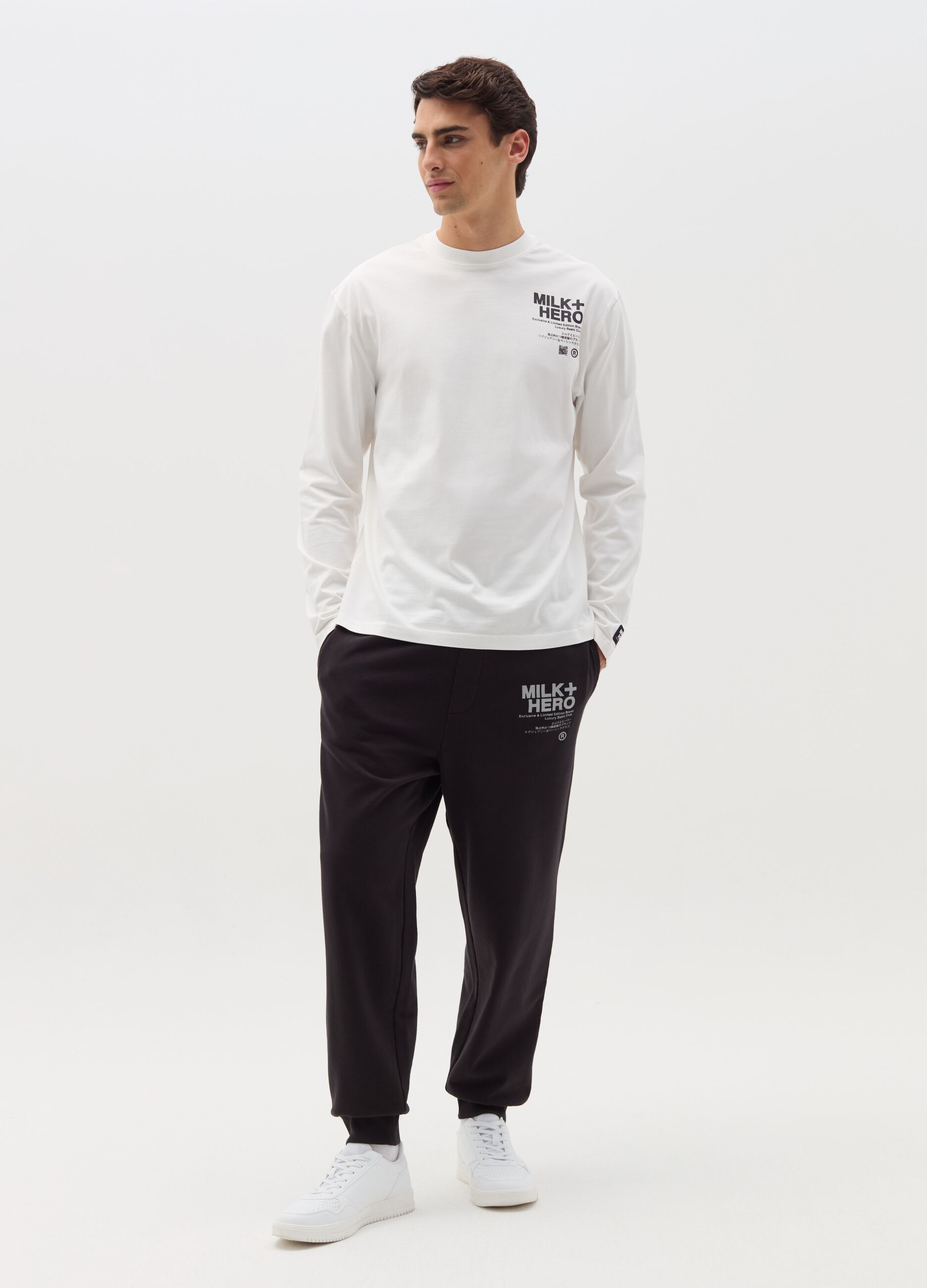 Long-sleeved T-shirt with print