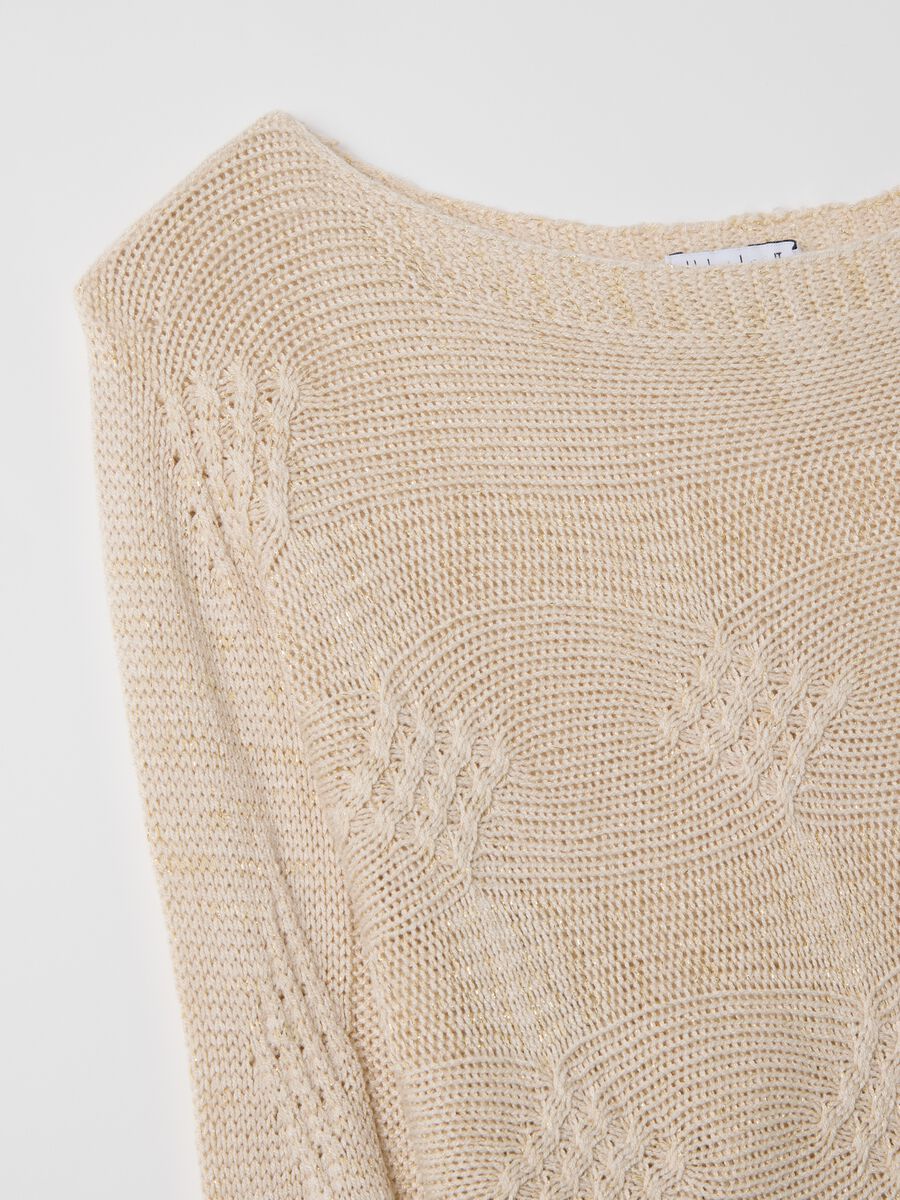 Beige long-sleeved top with design_5