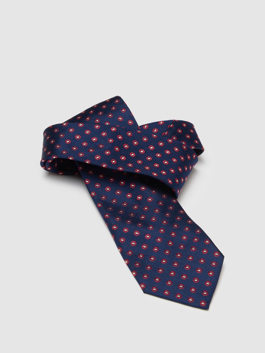 Blue Silk Tie with Polka Dot Pattern_3