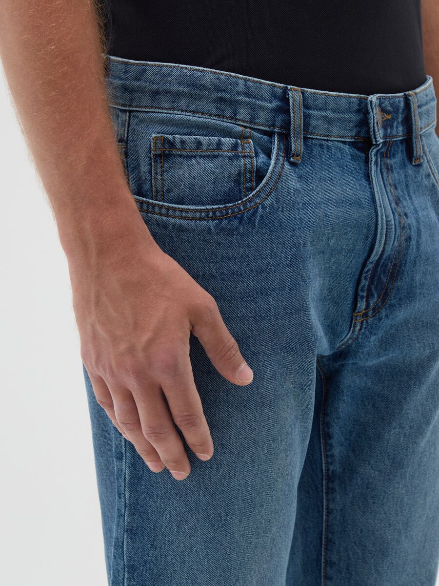 Regular fit blue denim jeans_2