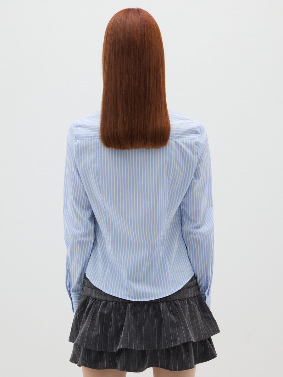 Slim fit shirt with white and blue stripes in pure cotton_3