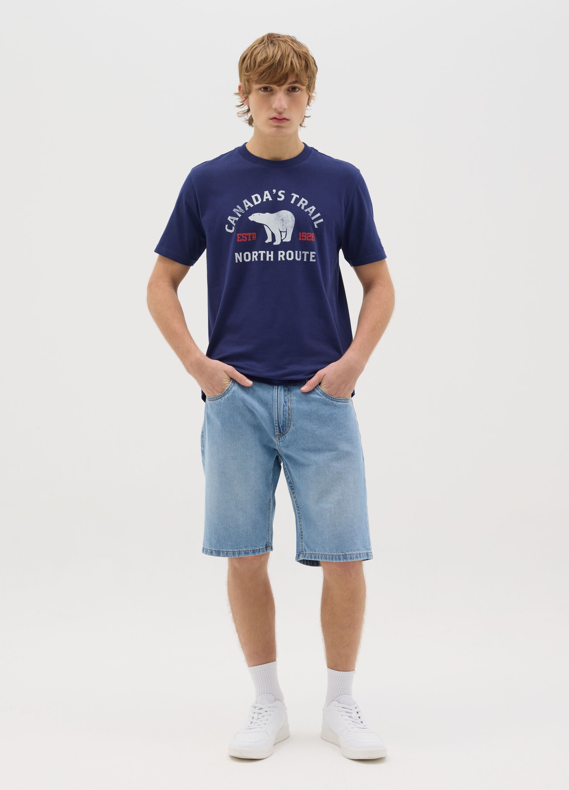 Canada's Trail blue T-shirt with print