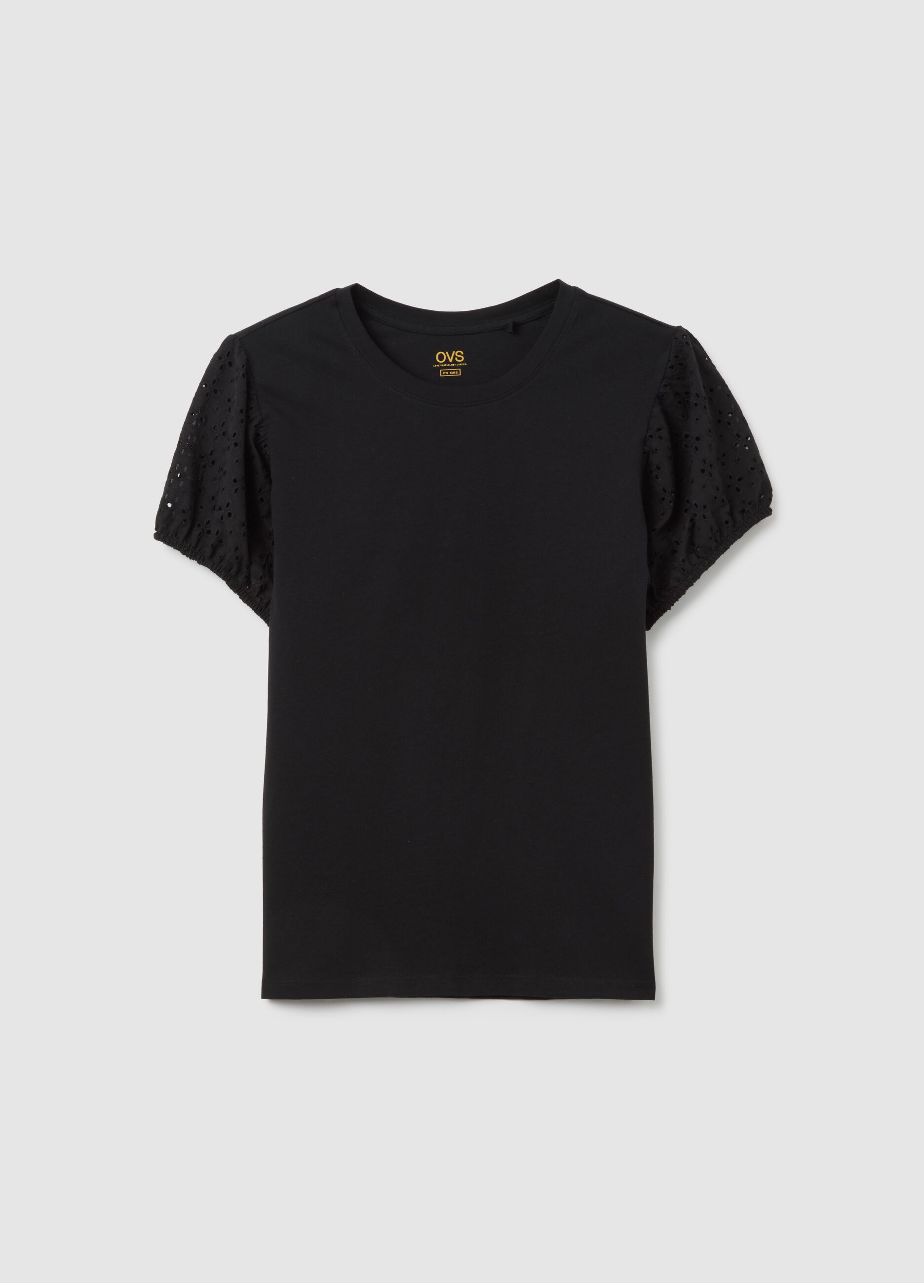 Women's black regular fit pure cotton T-shirt