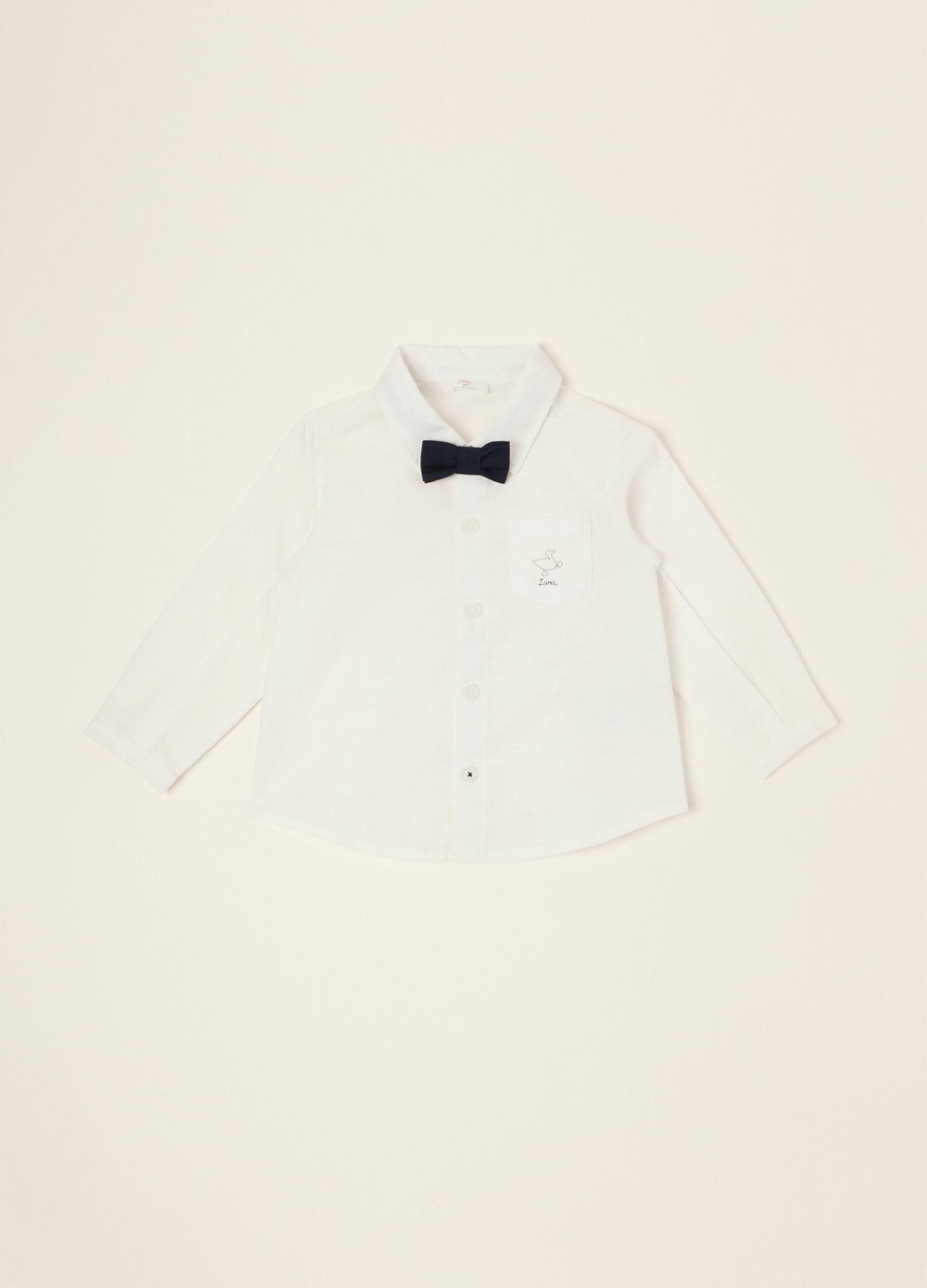 White long-sleeved cotton-linen blend shirt