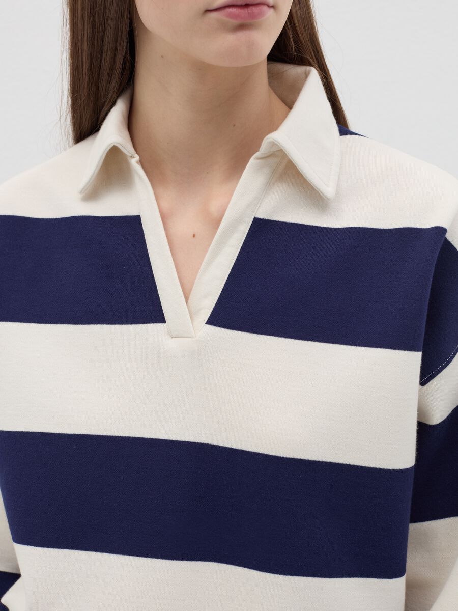 Striped sweatshirt with polo neck_3