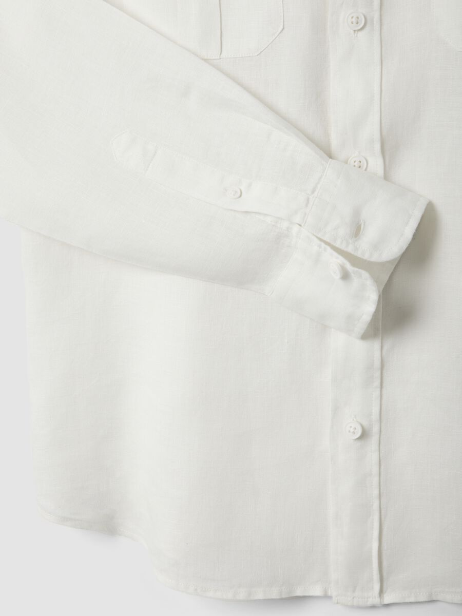 White pure linen regular-fit shirt with double chest pockets_5
