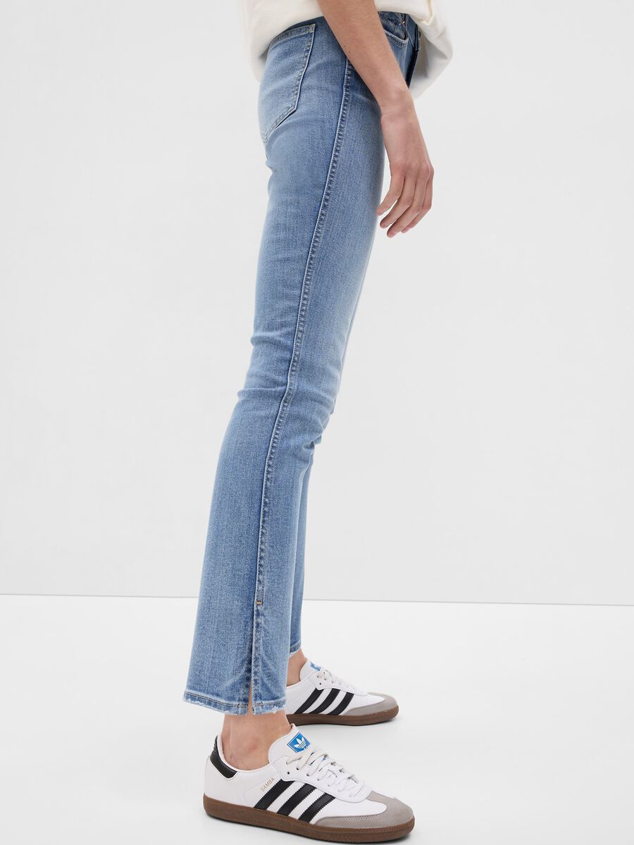 Slim-fit jeans with five pockets_2