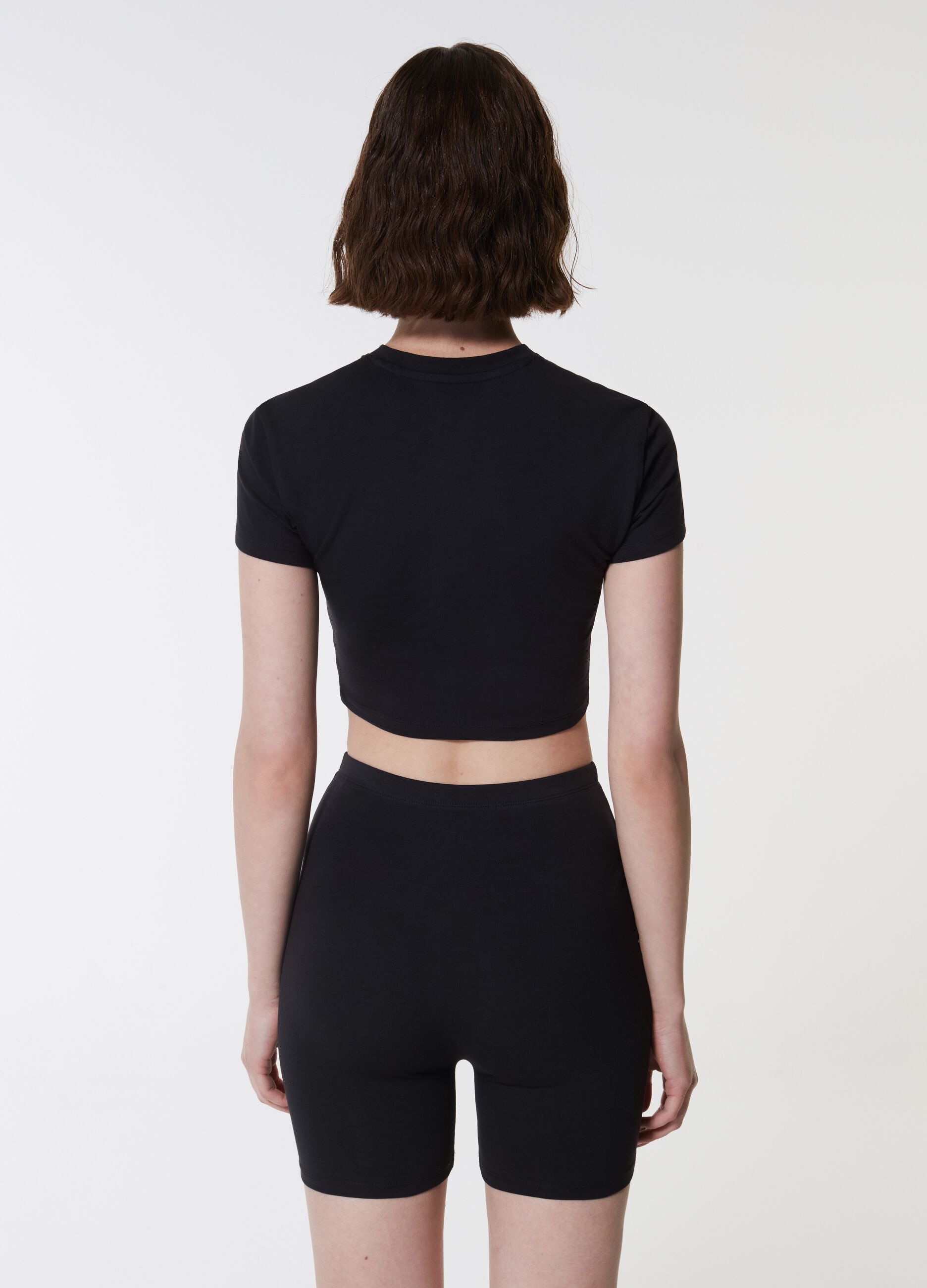 Crop T-shirt Black_1