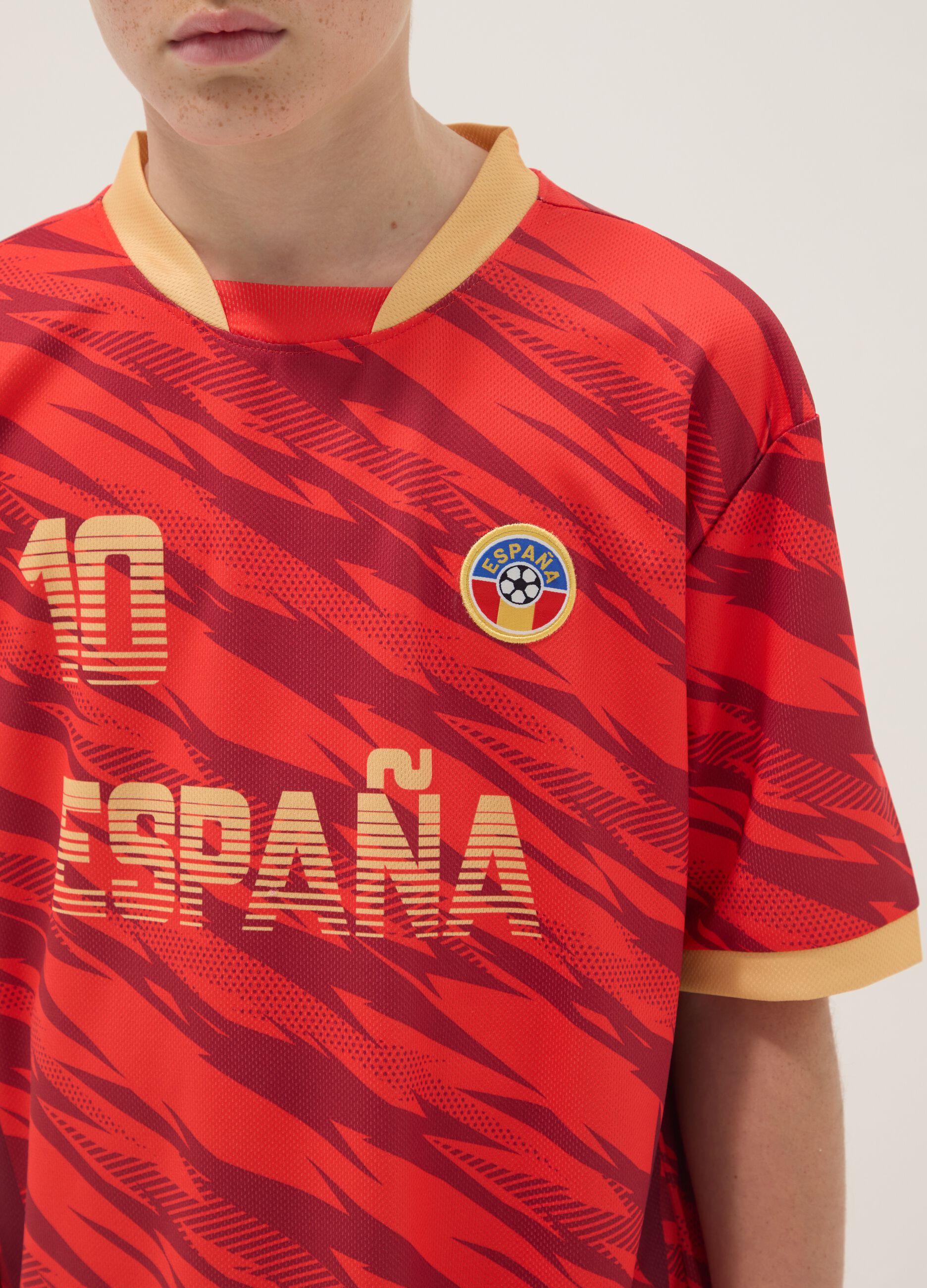 T-shirt Spagna rossa a maniche corte da bambino oversize fit