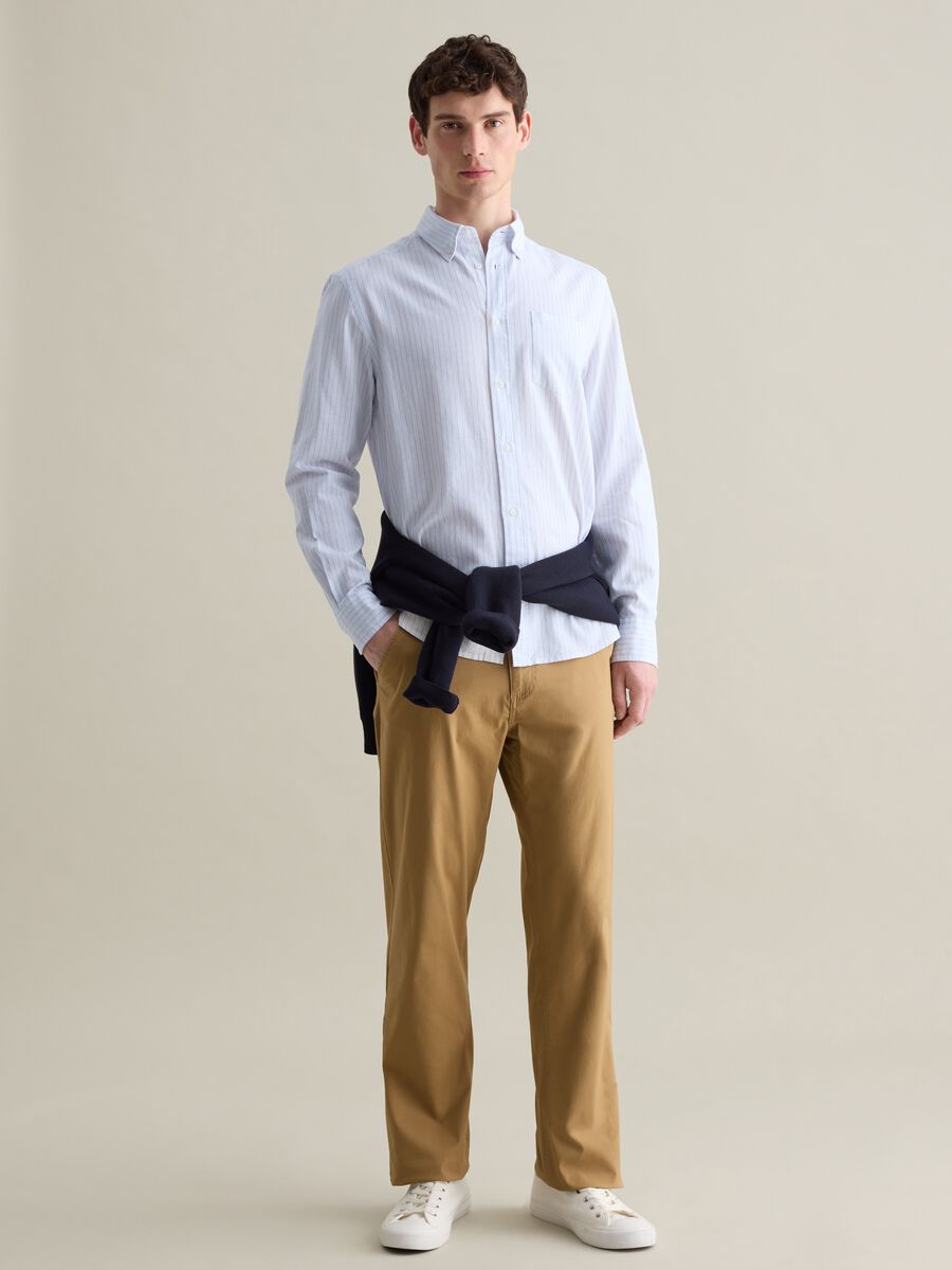Beige chino trousers in stretch cotton with pockets_0