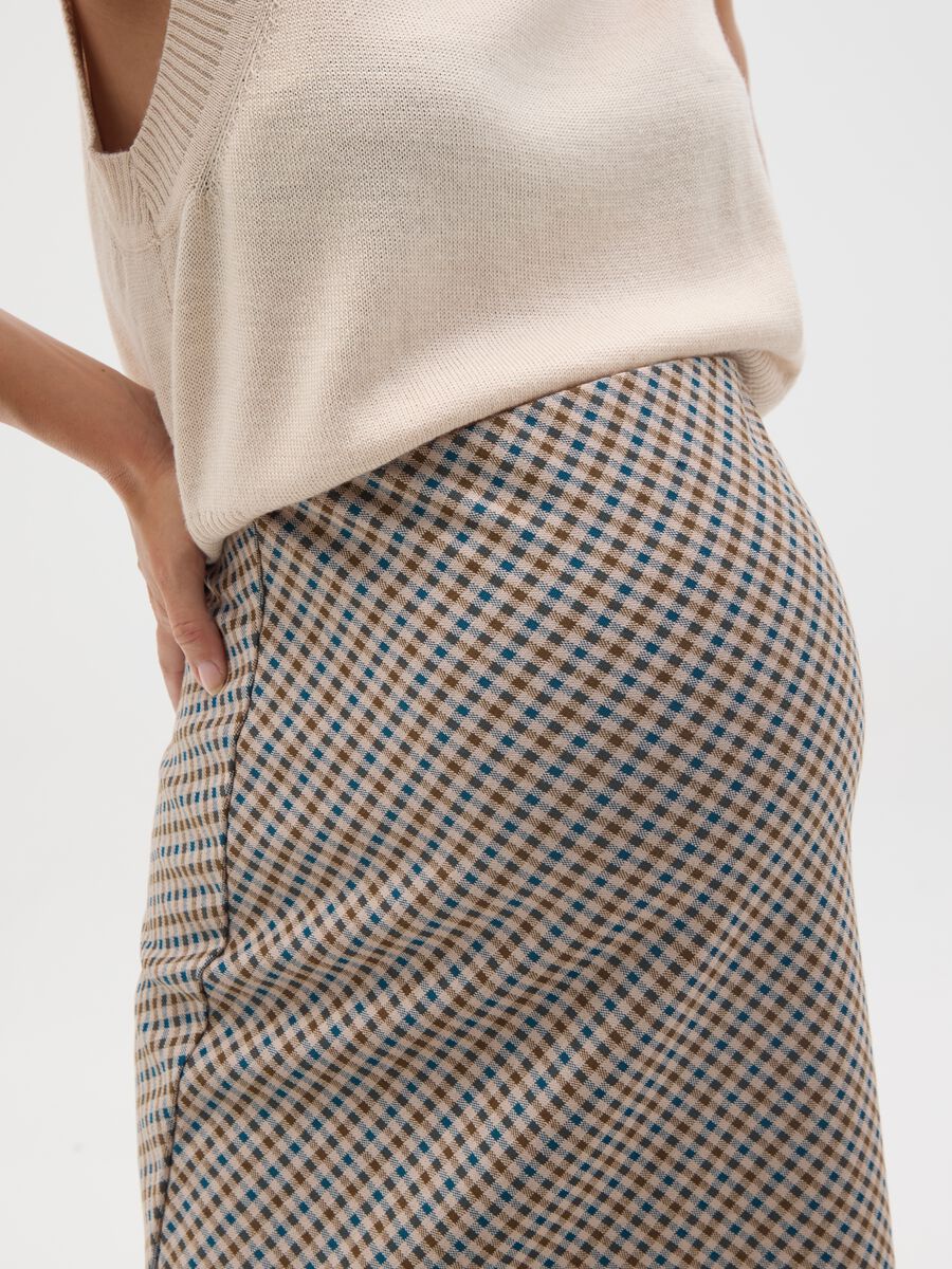 Multicolour Elasticated Maternity Skirt with Micro Checks_3