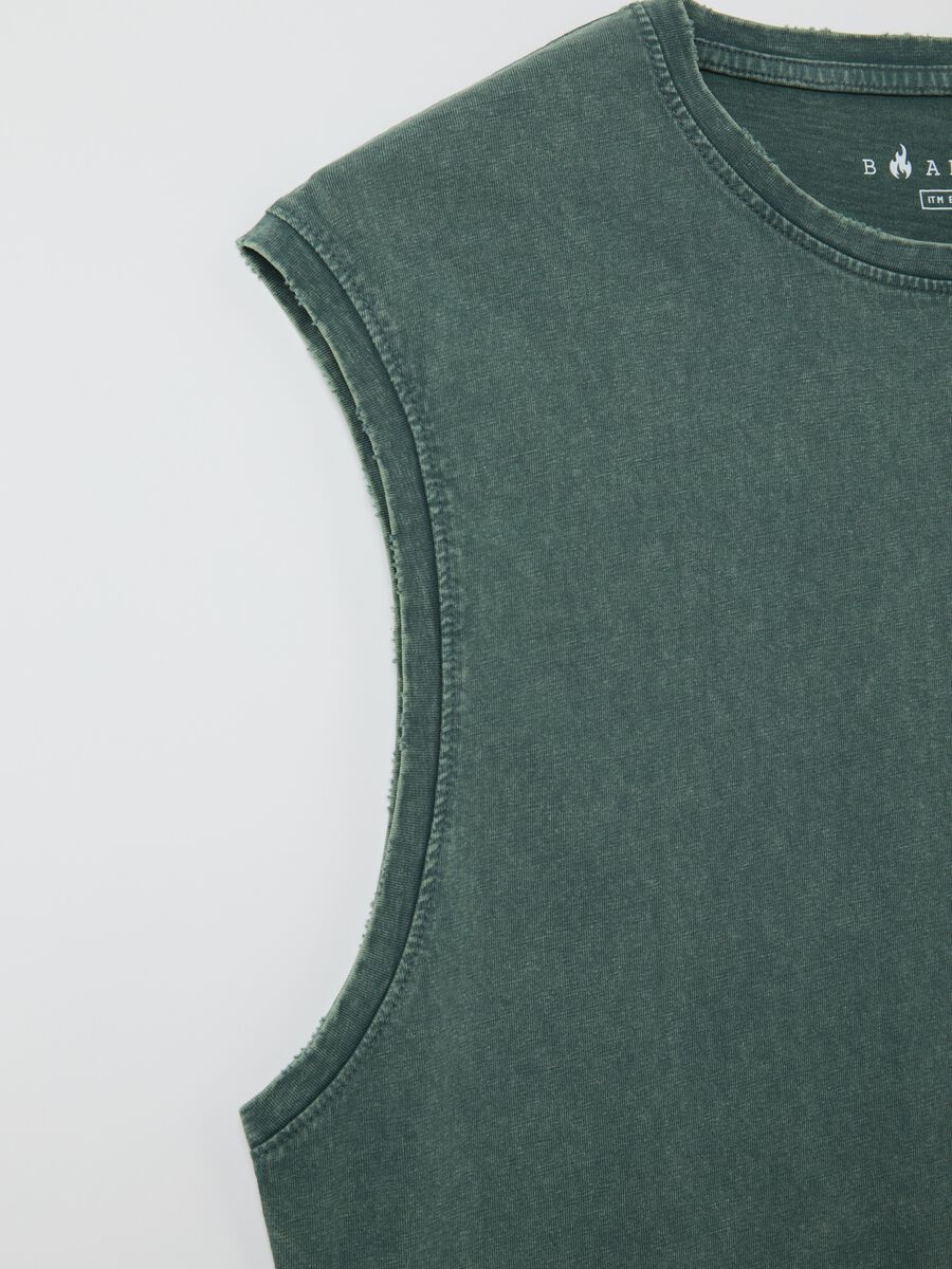 Cotton racerback vest with round neck_5