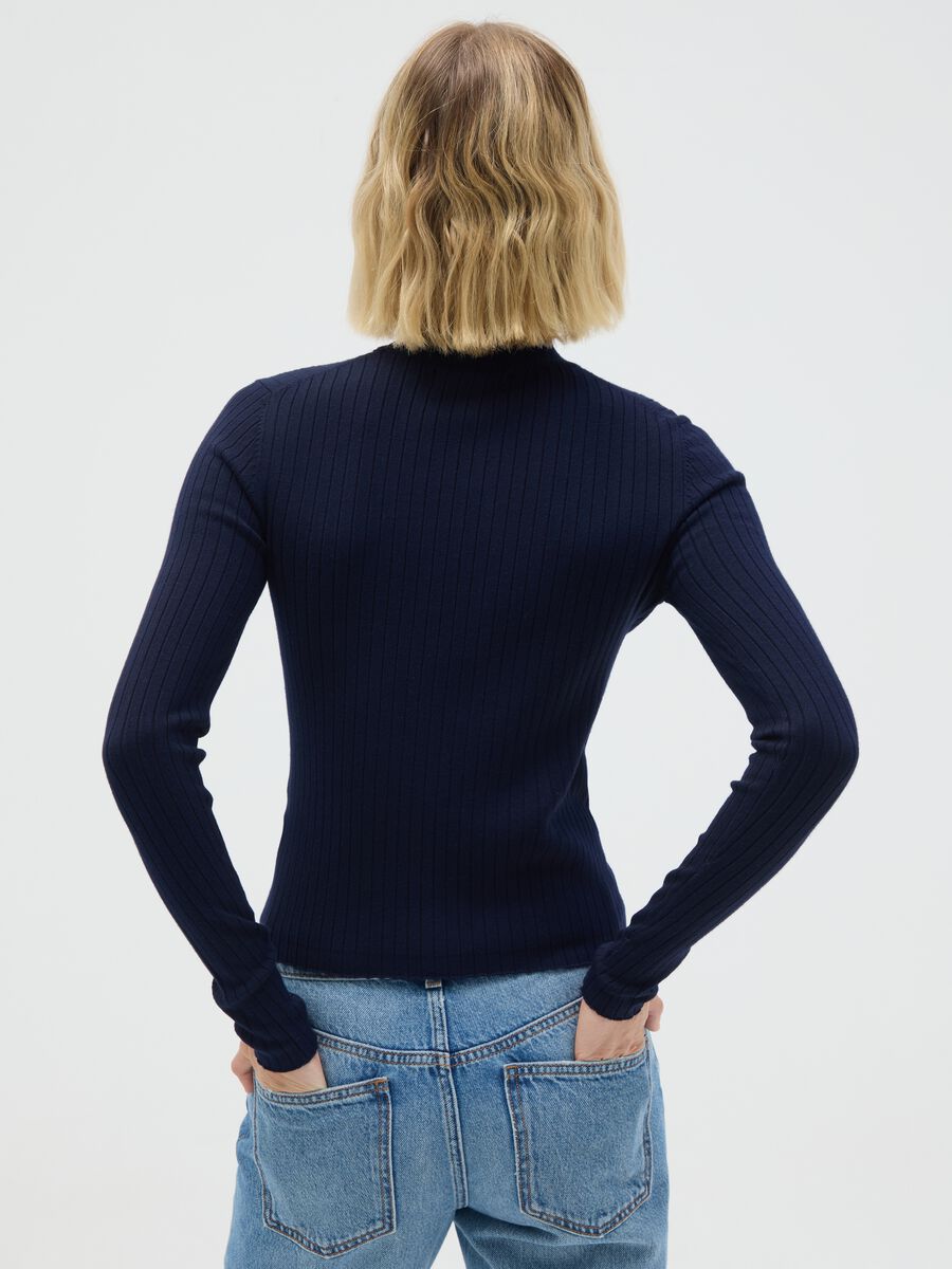 Blue fitted viscose blend sweater_3