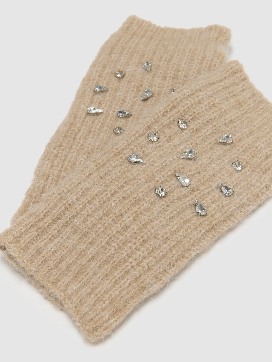 Beige Fingerless Gloves with Sparkles_2