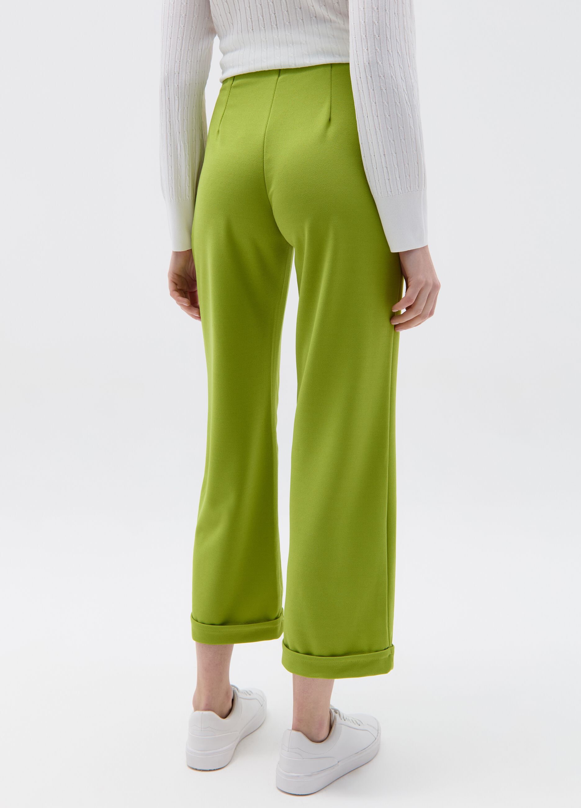 Straight-fit trousers with turn ups