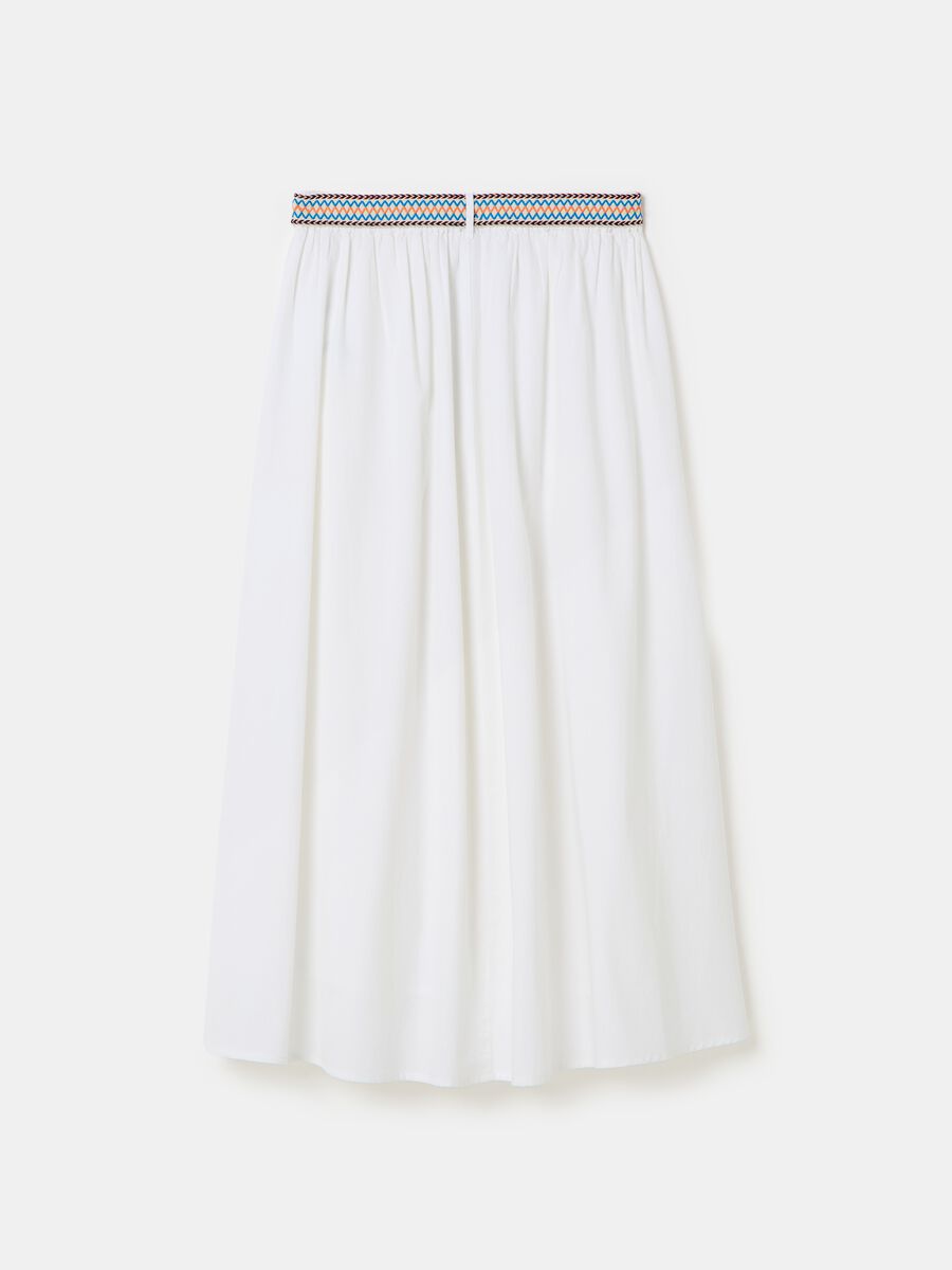 Long skirt with ethnic belt_3