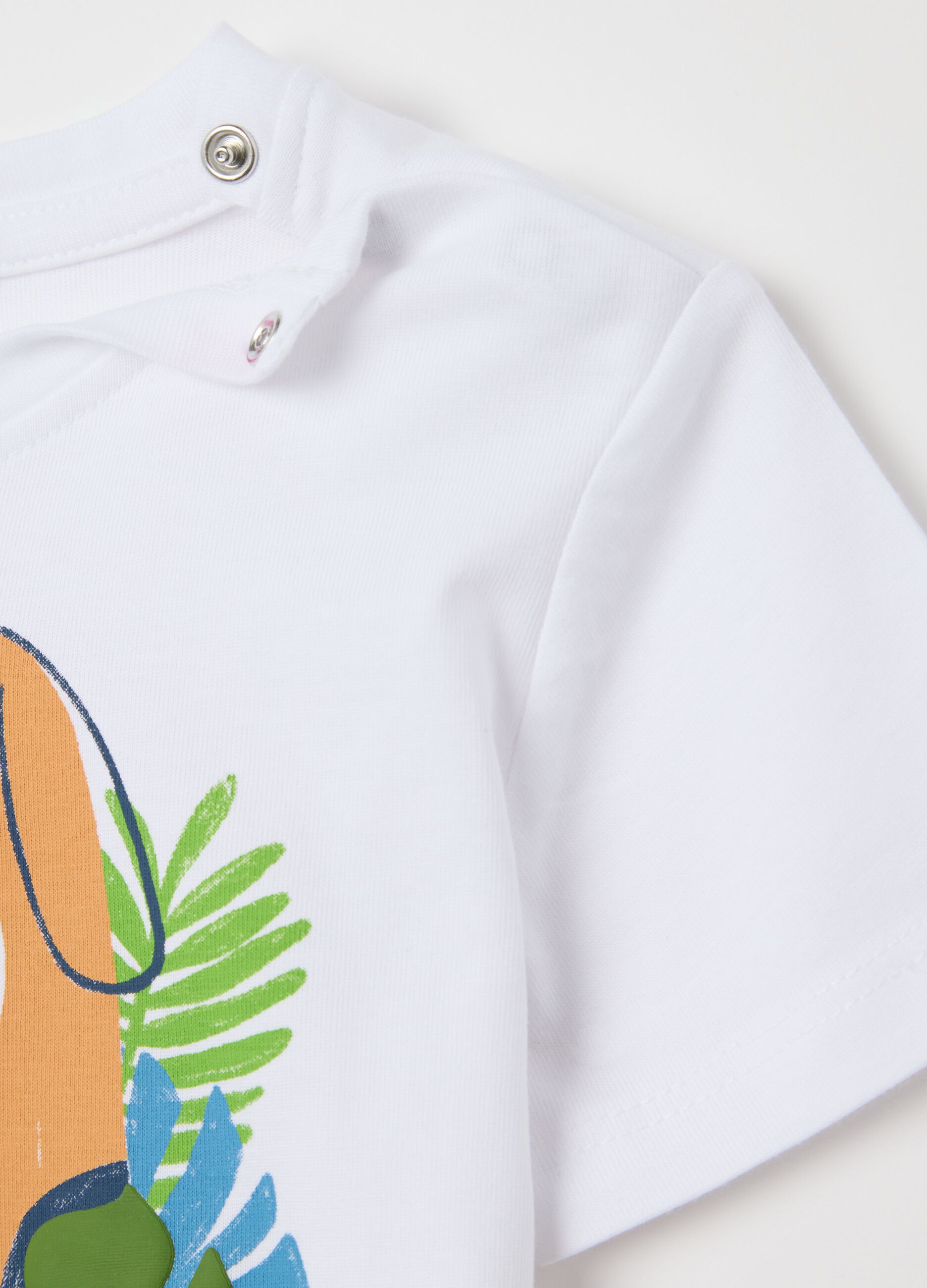 White cotton T-shirt with puppy print