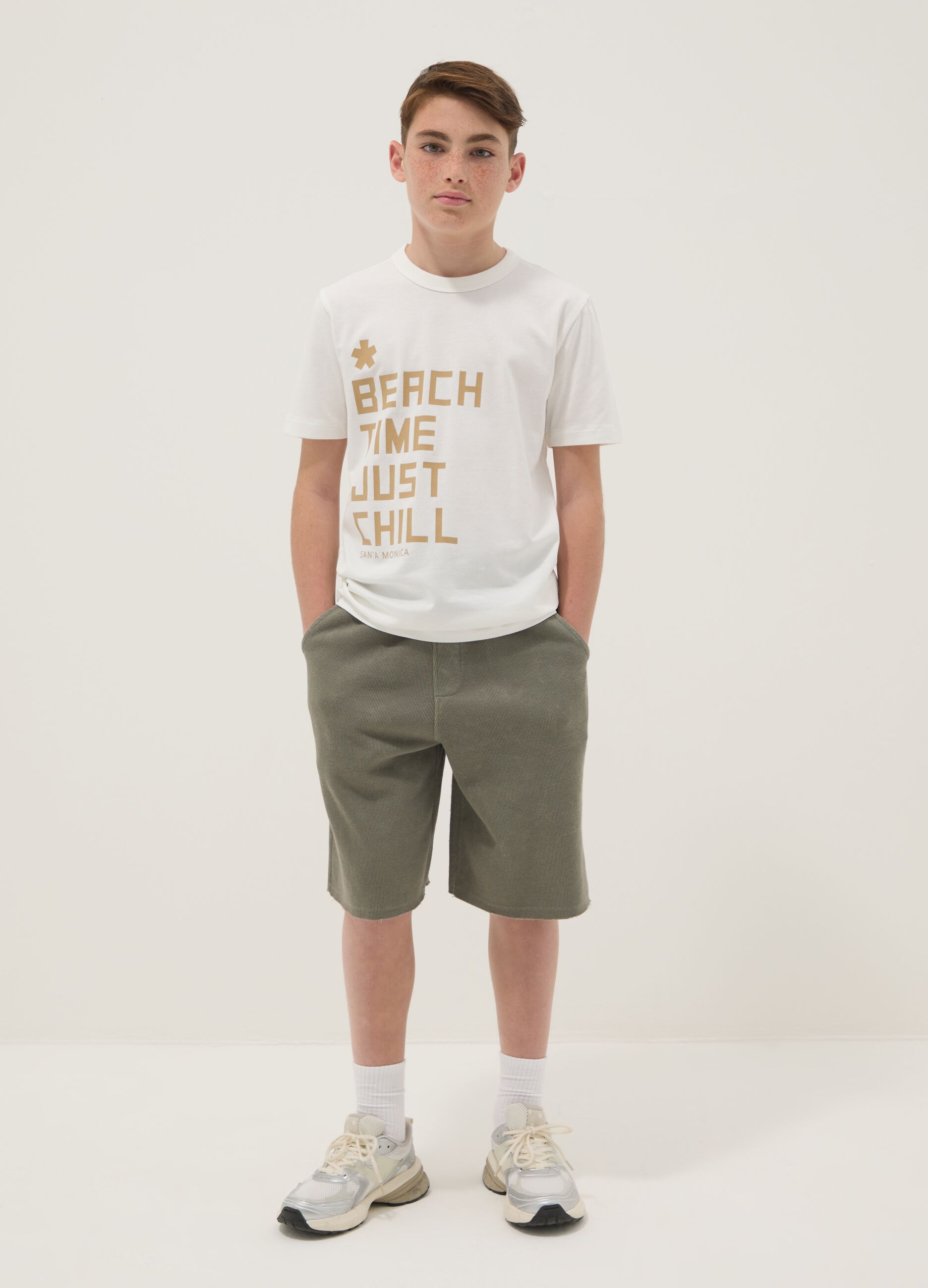 Shorts in misto cotone verde da ragazzo oversize fit