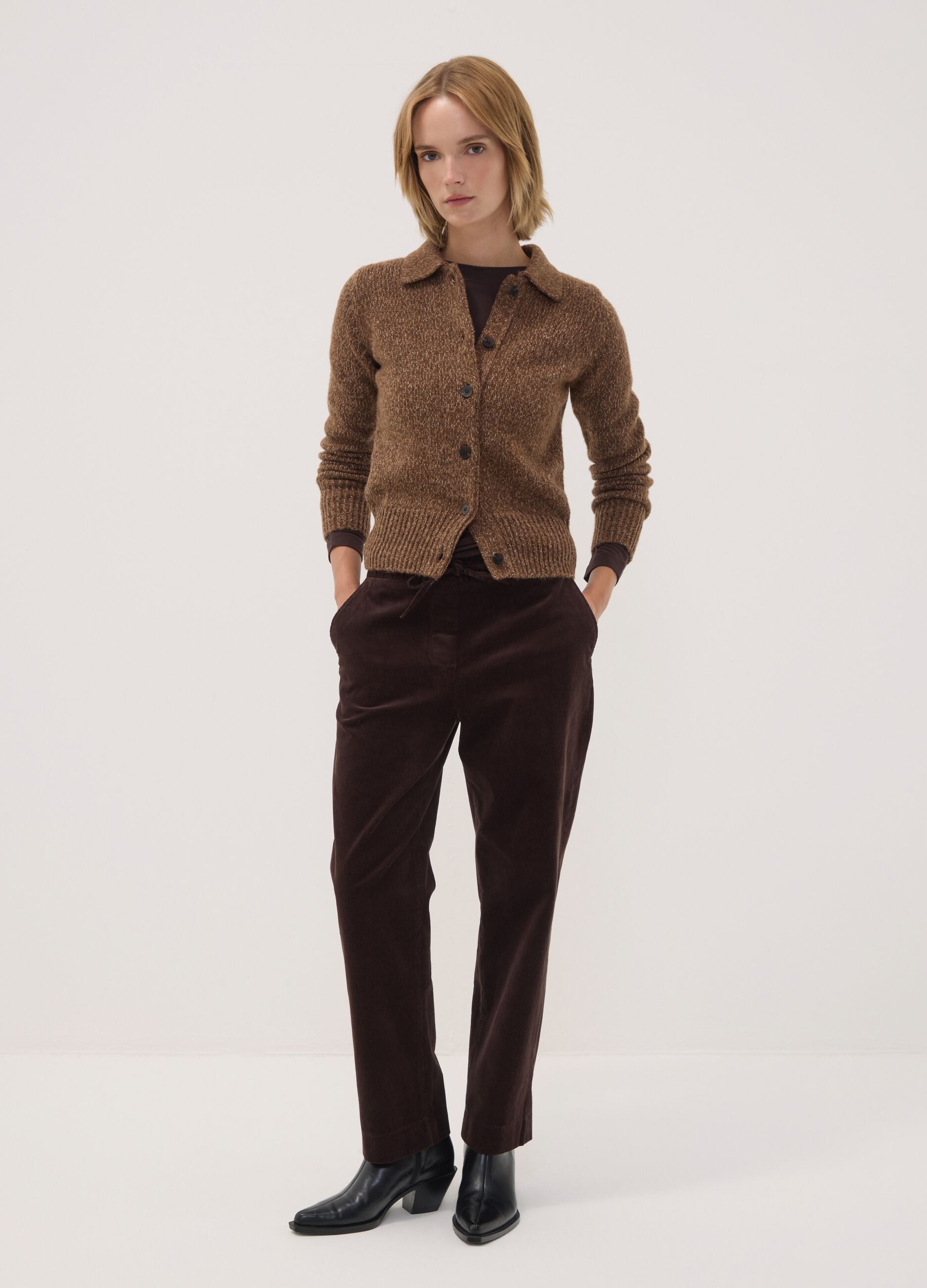 Brown ribbed stretch-cotton trousers with elasticated waistband