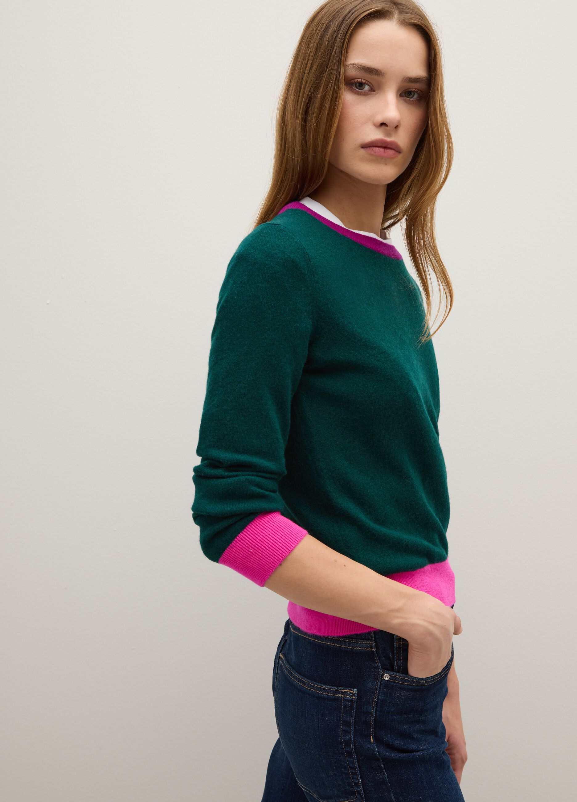 Green pure wool jumper with contrast cuffs