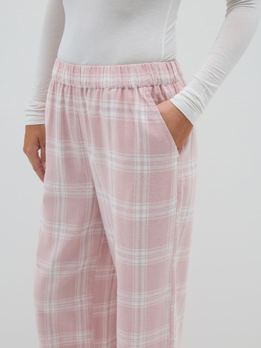Pantaloni pigiama in flanella rosa regular fit_3