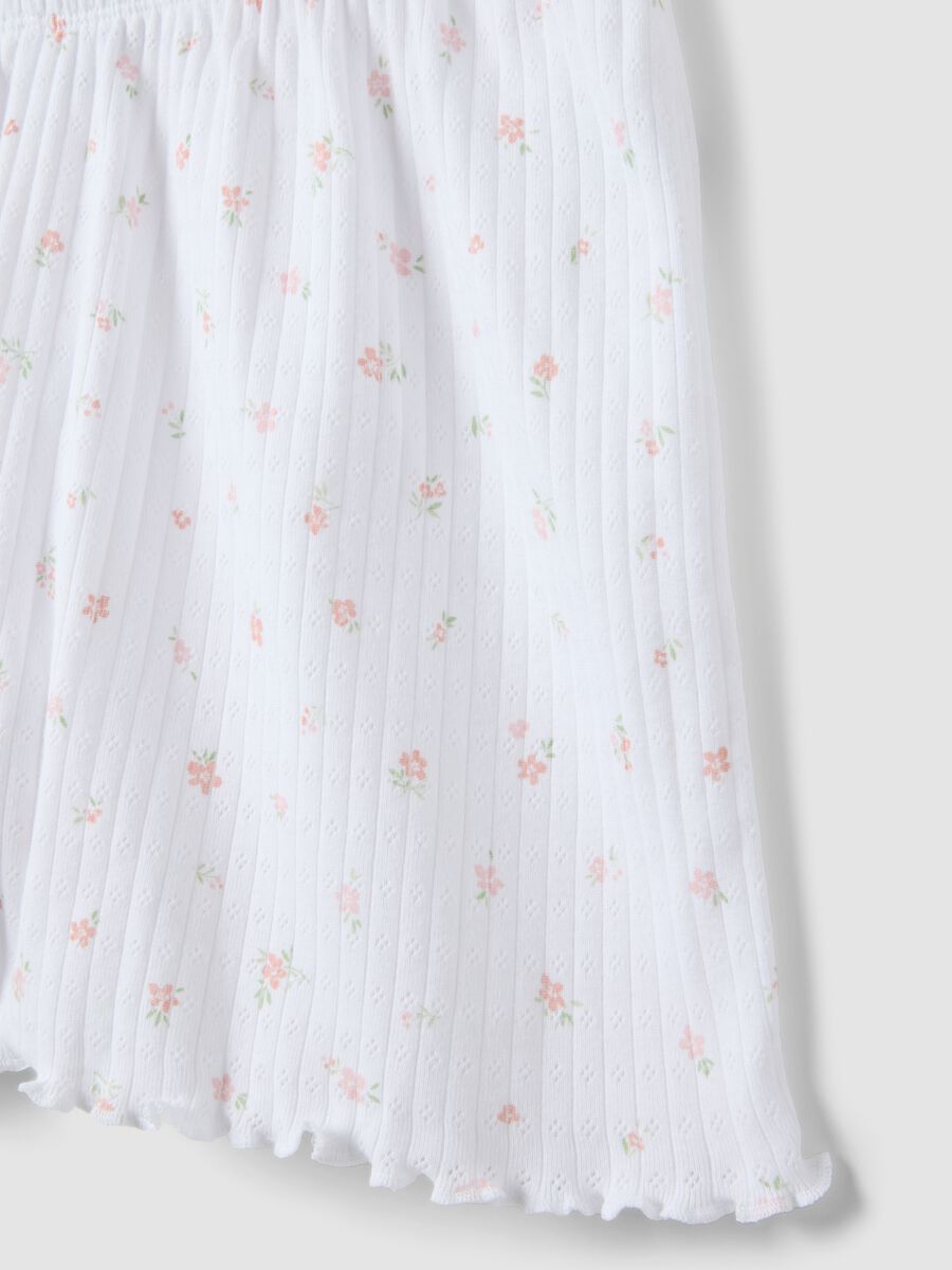 Pantaloncini pigiama in puro cotone bianco regular fit con fiorellini_5