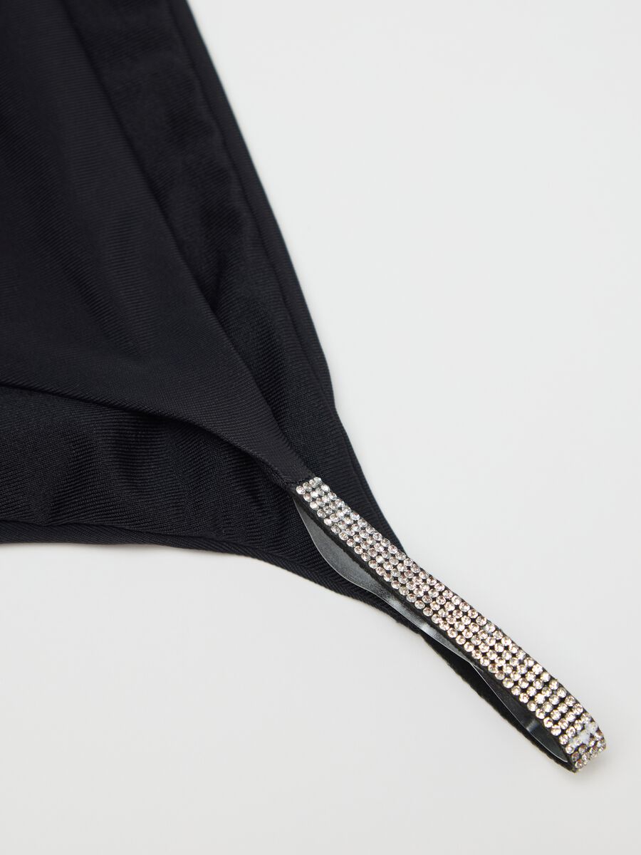Women’s bikini briefs in black stretch fabric with diamanté details_5