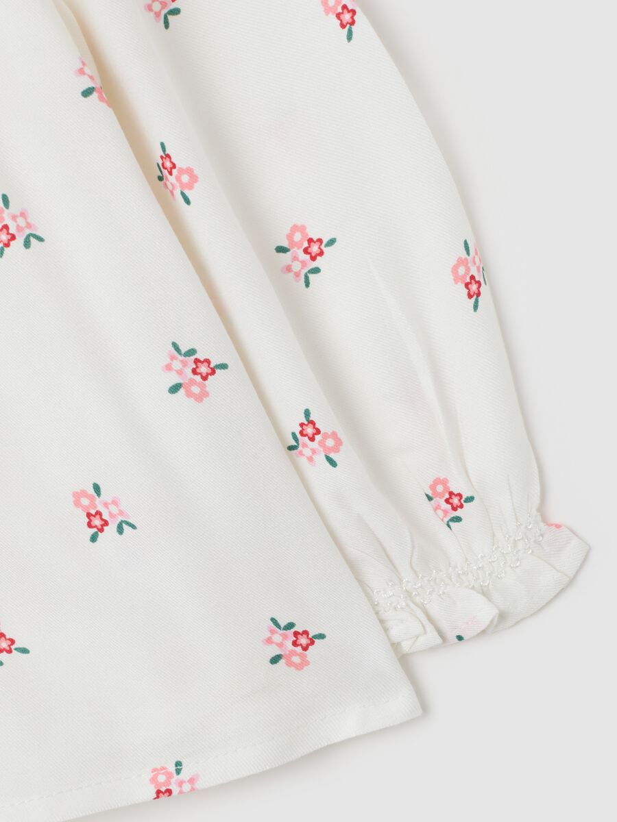 Camicia da neonata in puro viscosa bianca regular fit con rouches_2