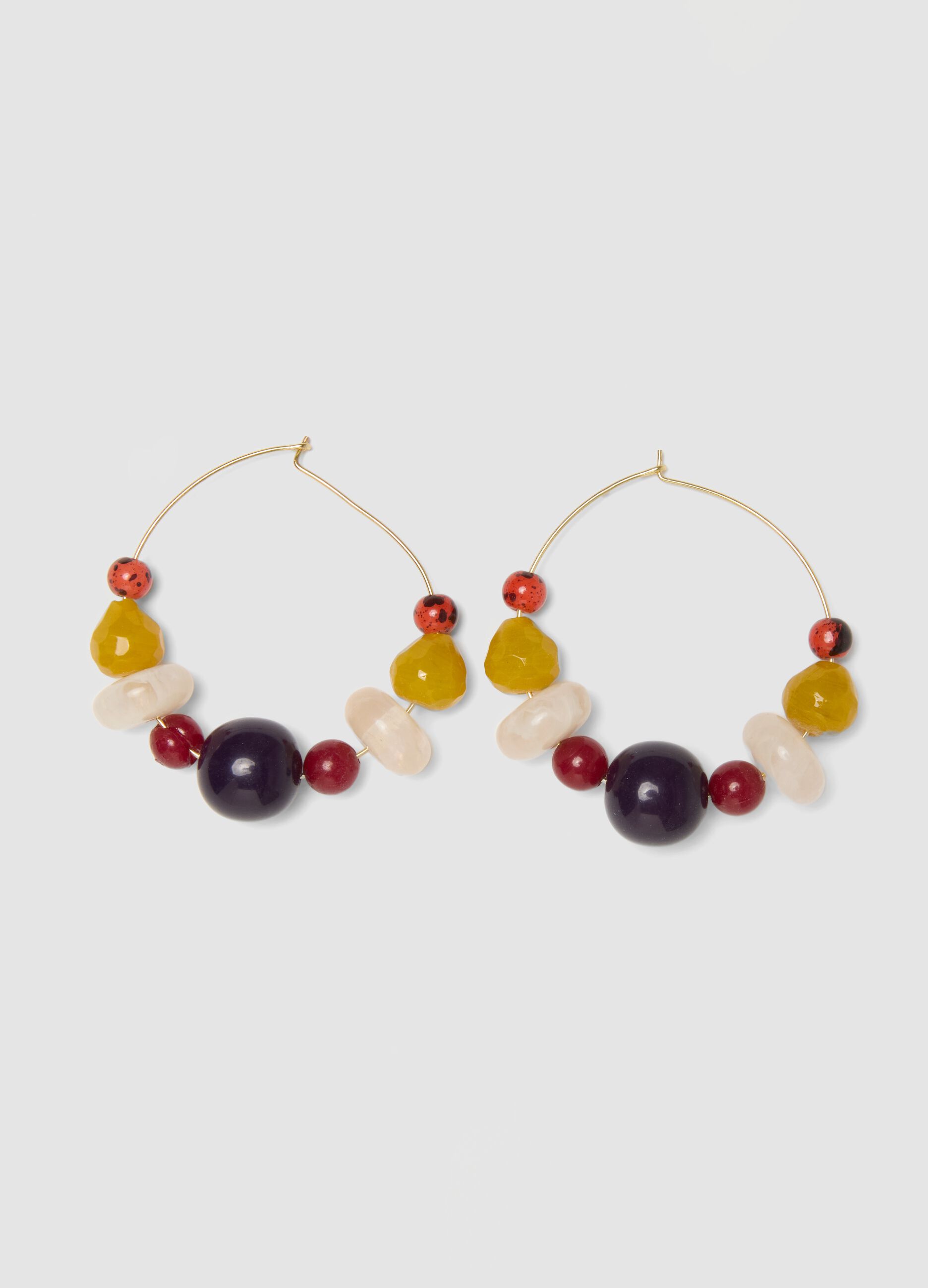 Hoop earrings with multicolour resin stones