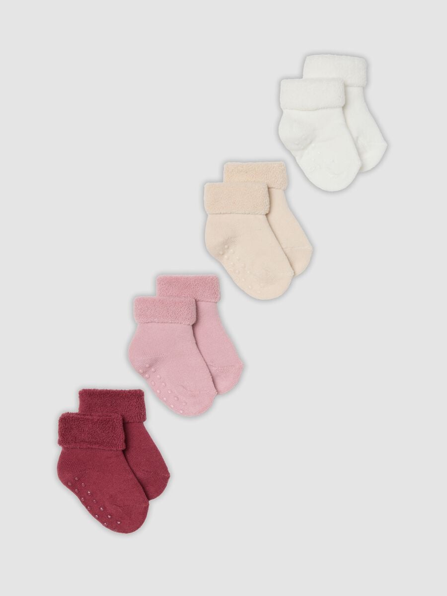 Multipack di quattro calze corte multicolor in misto cotone organico per neonata_0