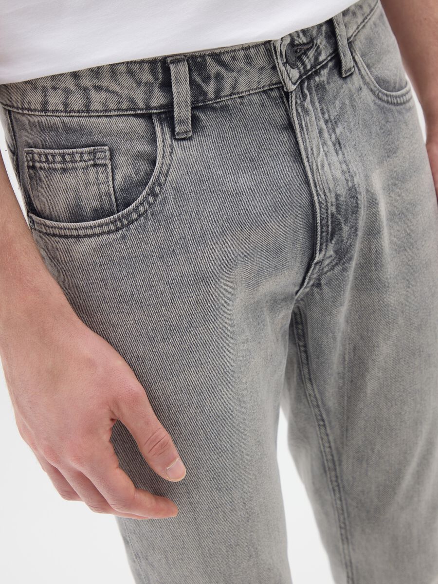 Grey slim fit denim jeans_3