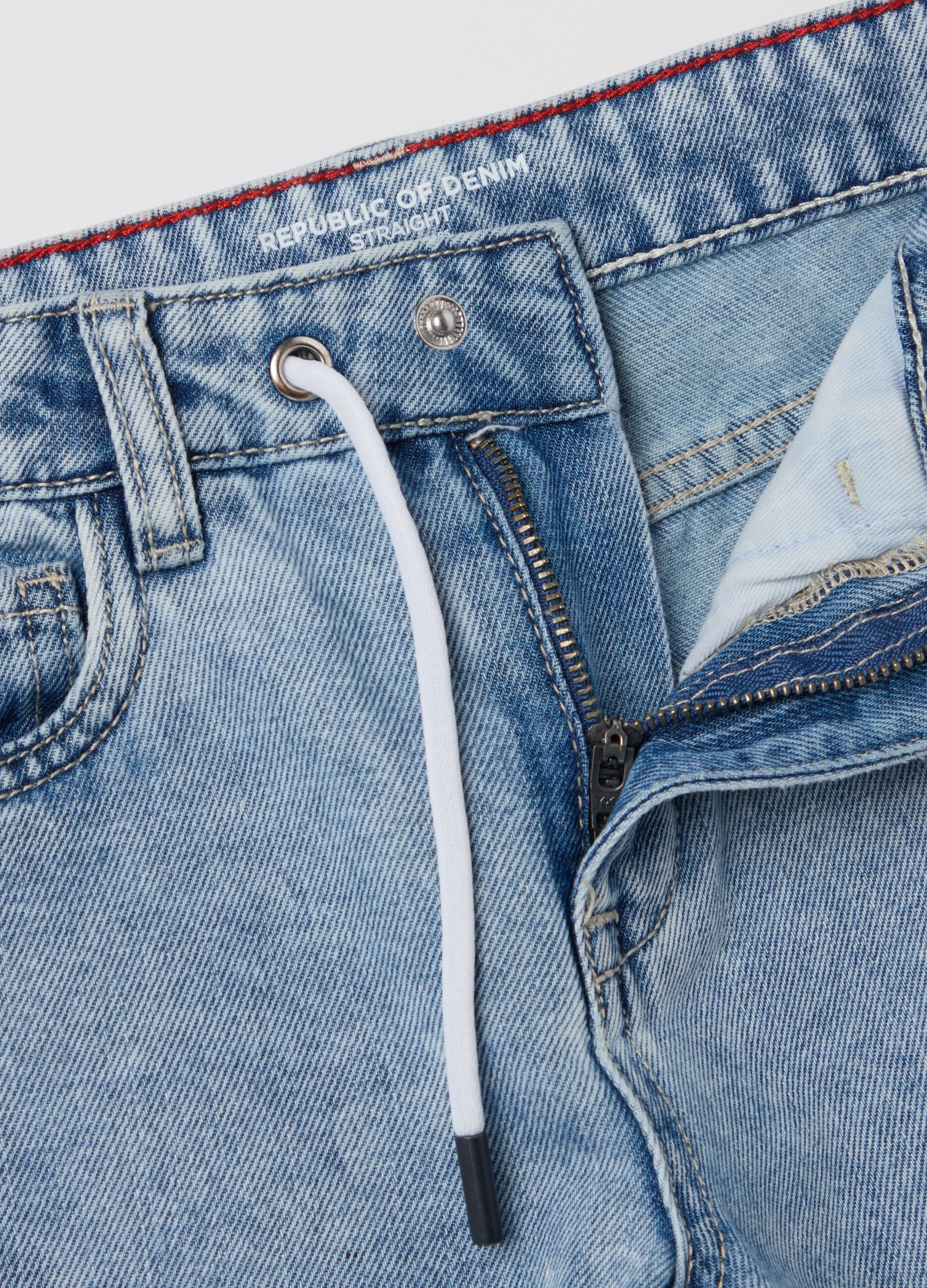 Straight-fit jeans with acid wash and drawstring