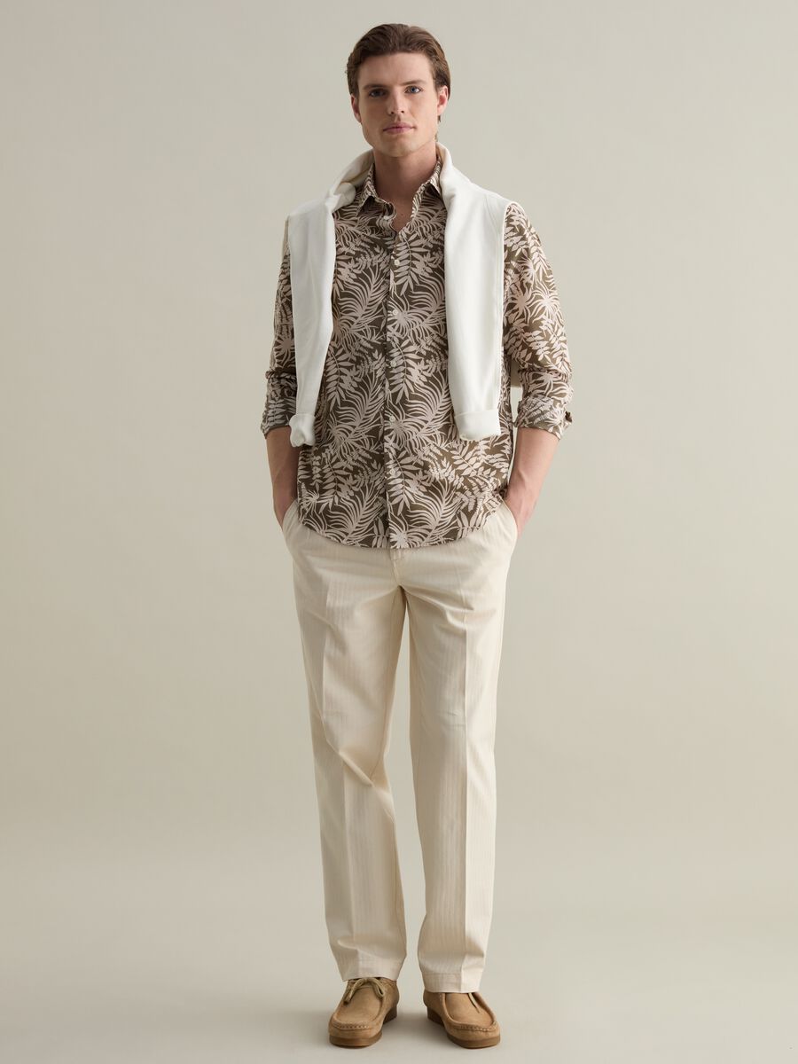 Cotton shirt with foliage print_1