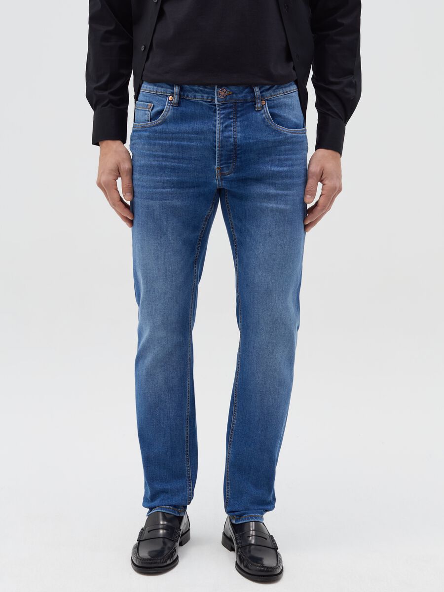 Slim-fit jeans with fading_1