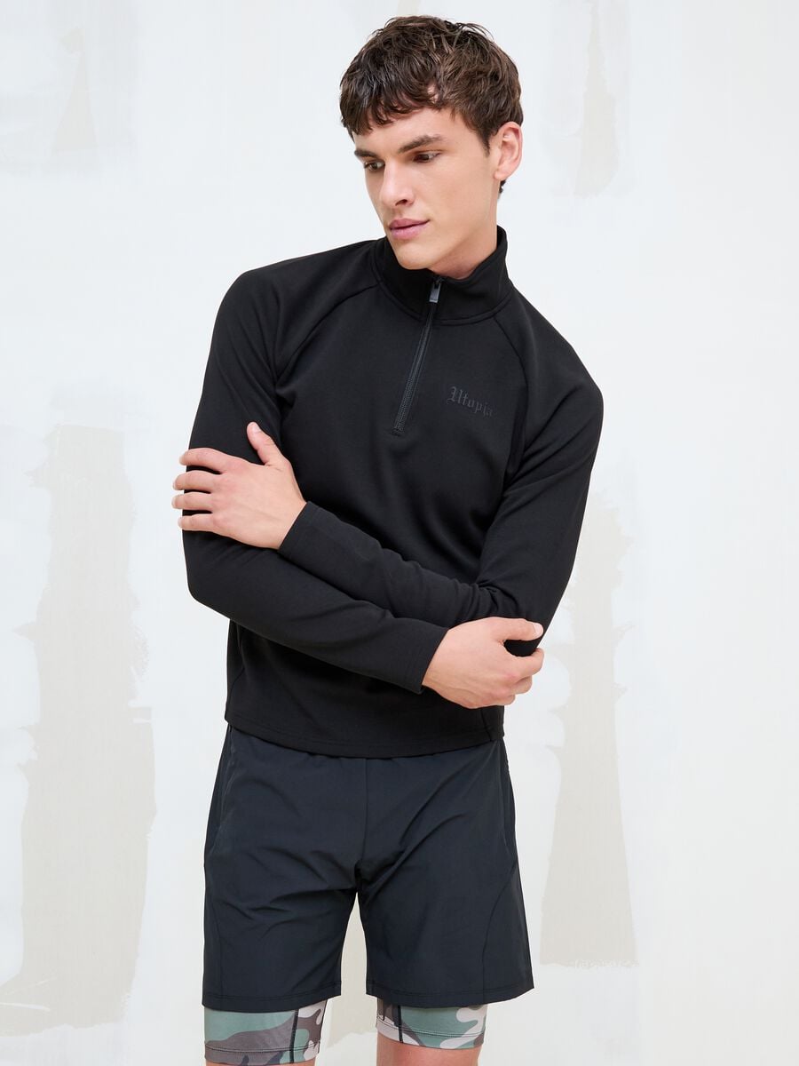 Technical Half-Zip Sweater Fitted Black_1