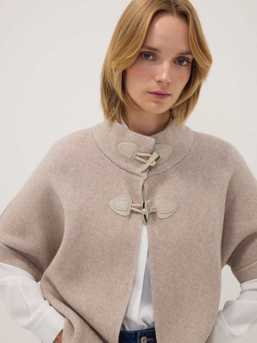 Beige viscose-blend cardigan with toggle fastening, regular fit_0