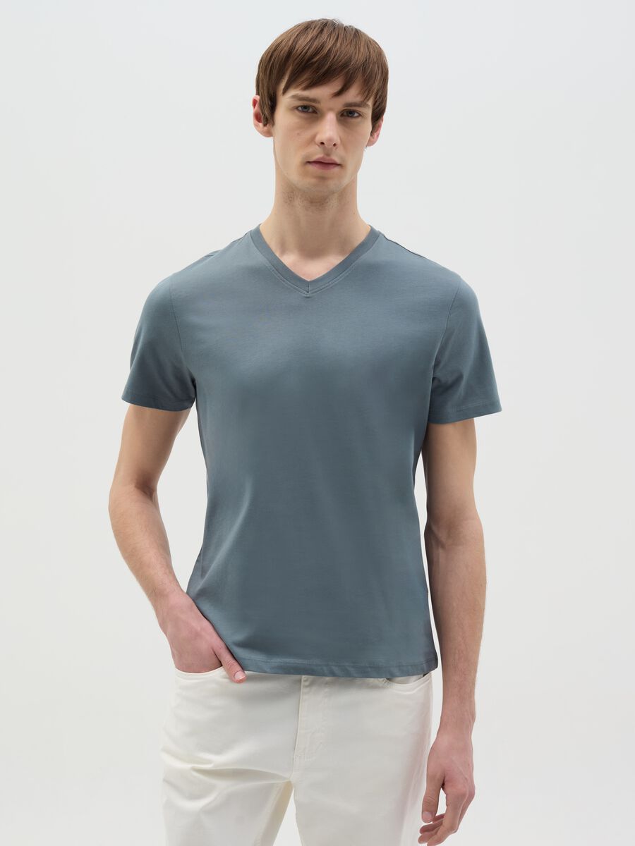 Organic cotton T-shirt with V neck_0