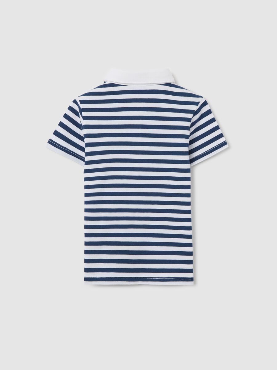 Cotton polo shirt with white and blue stripes_1