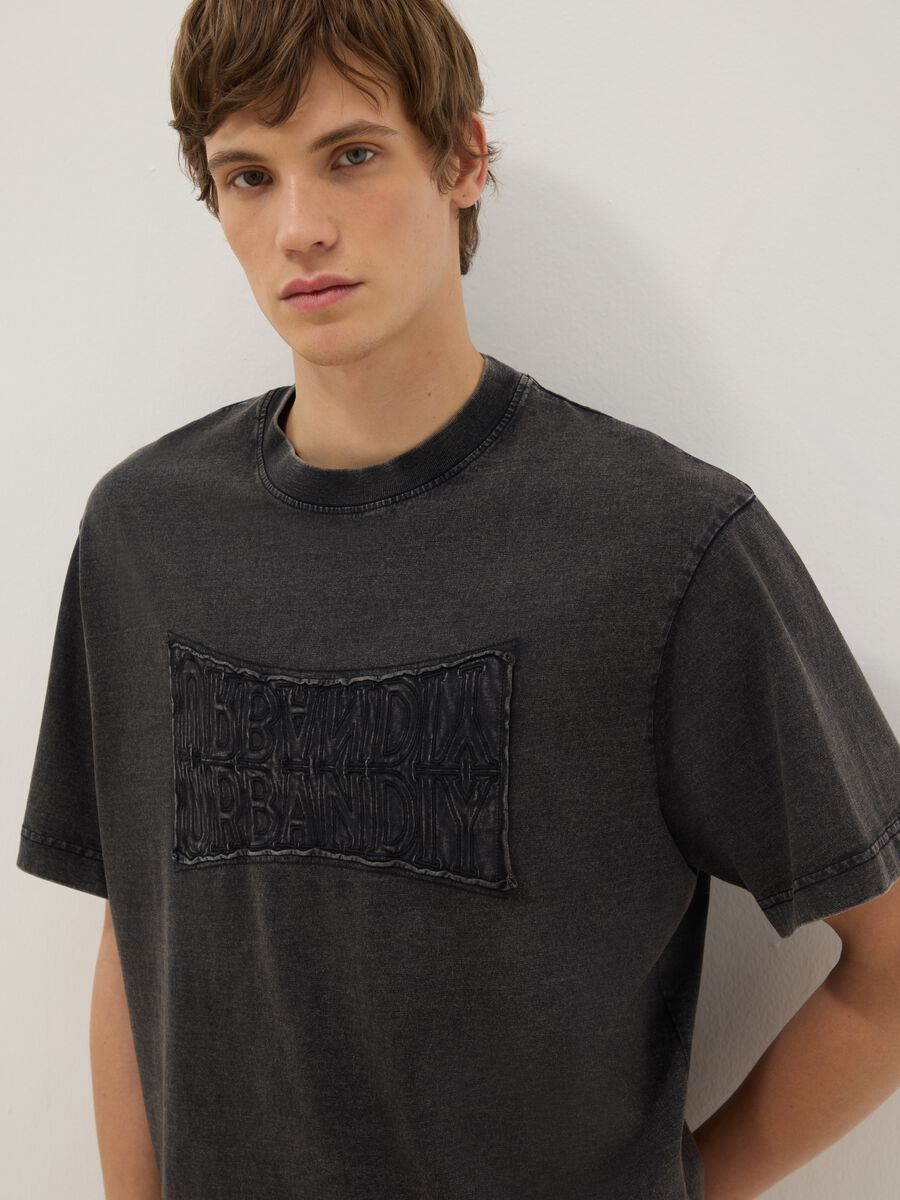 Black pure cotton regular fit top with buttons_3